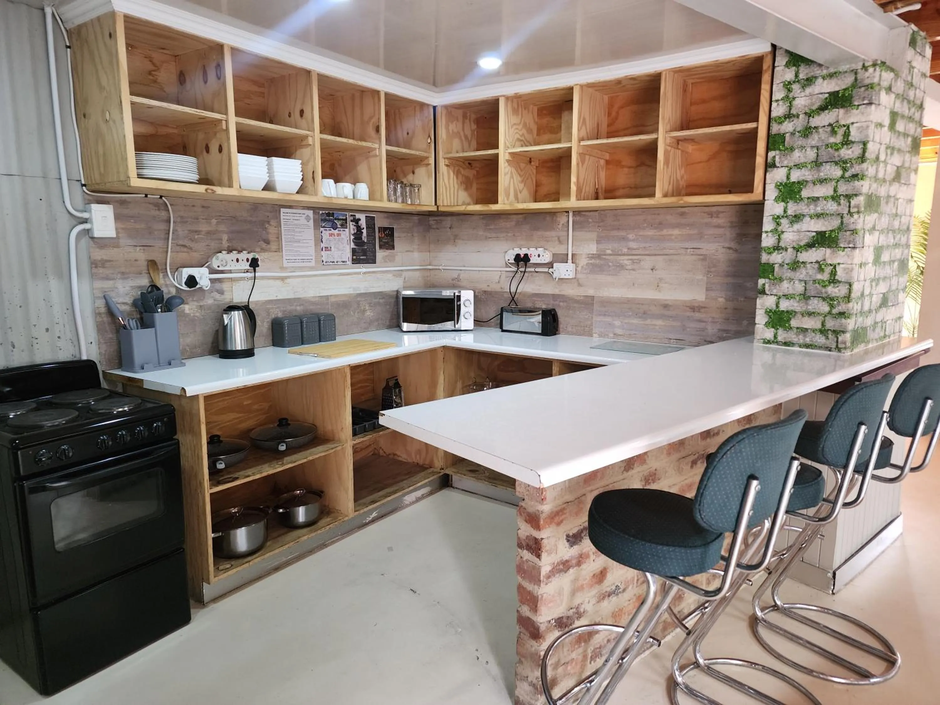 Goodnight Guest Lodge