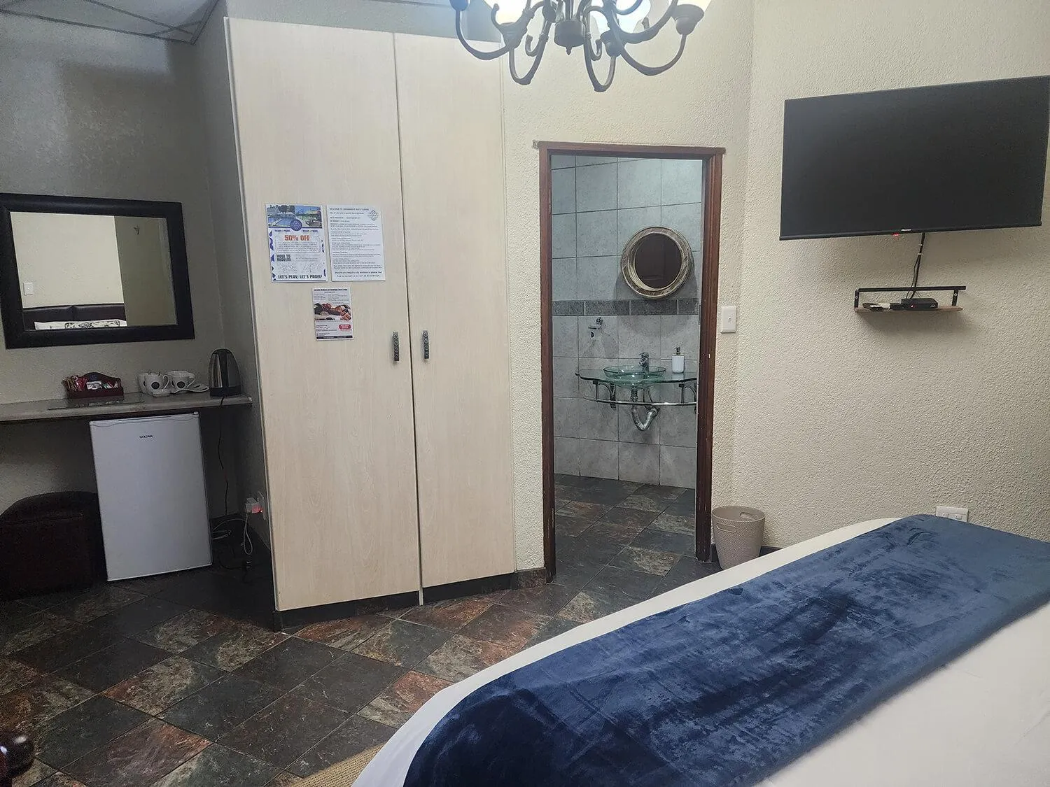 Bed in Goodnight Guest Lodge