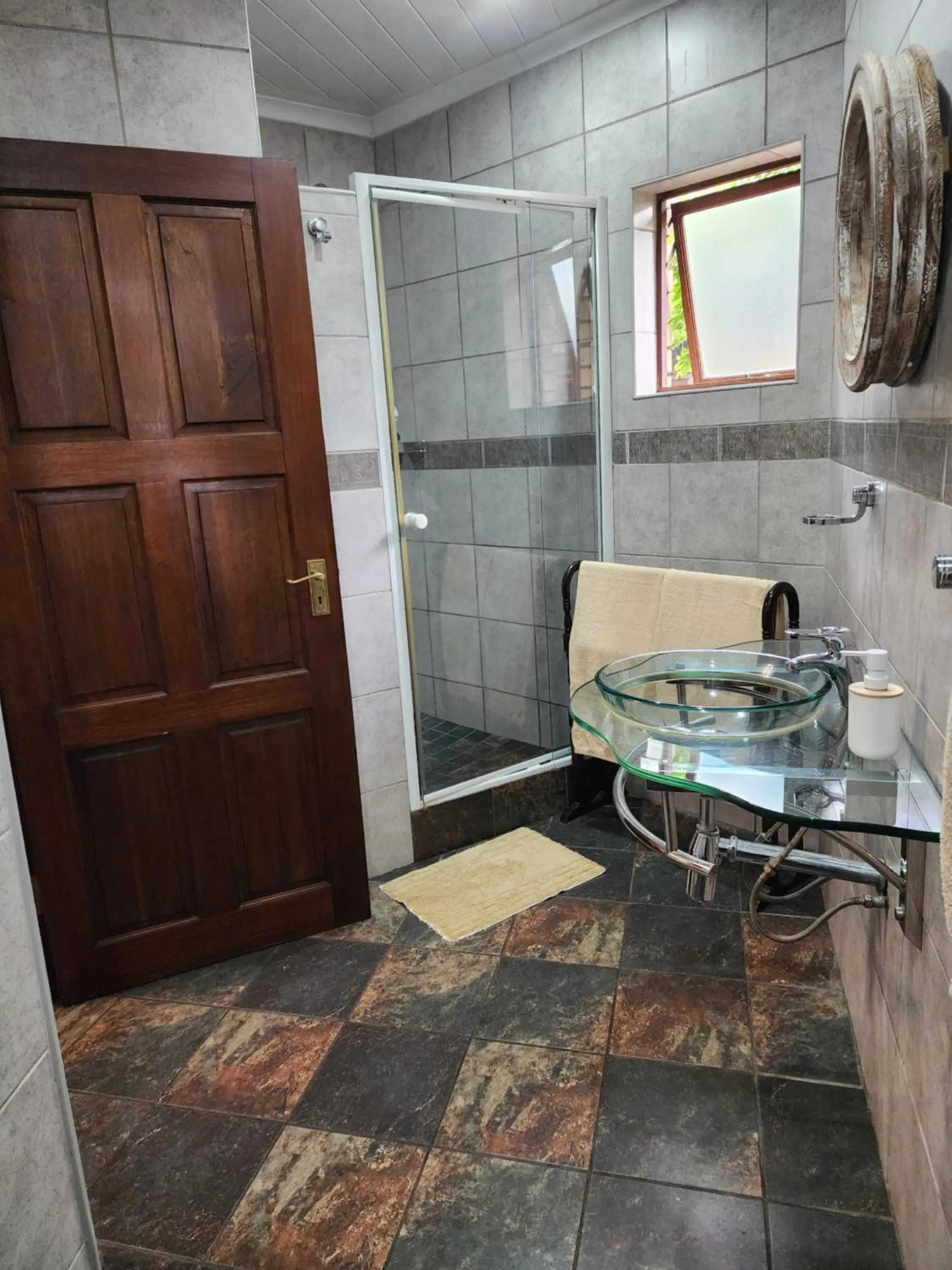 Goodnight Guest Lodge