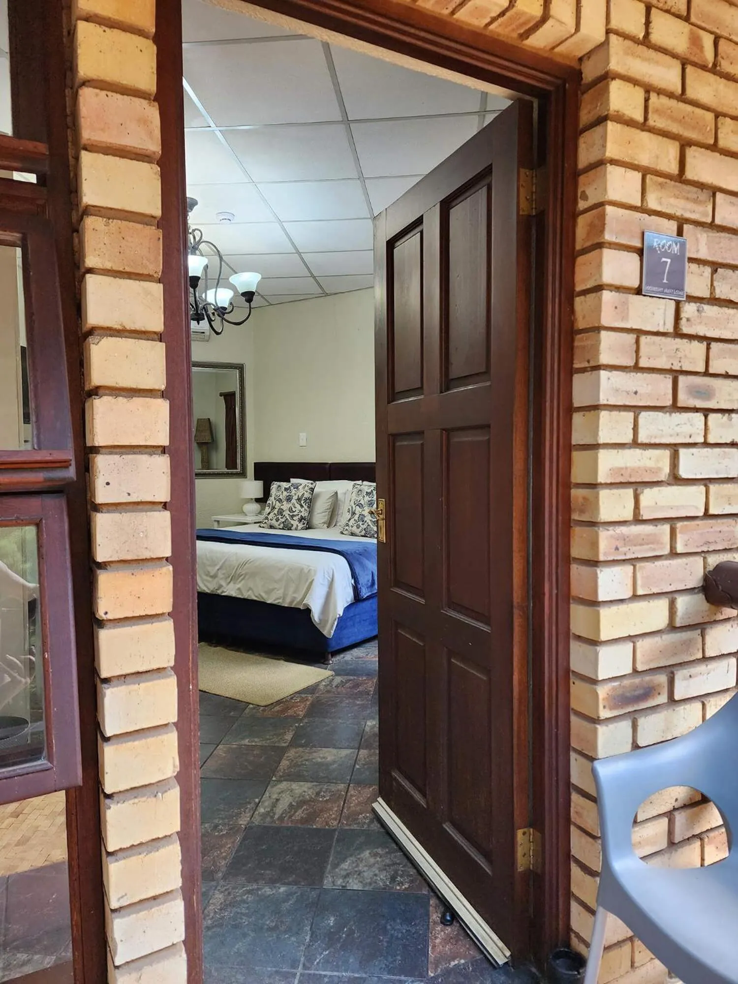 Bed in Goodnight Guest Lodge