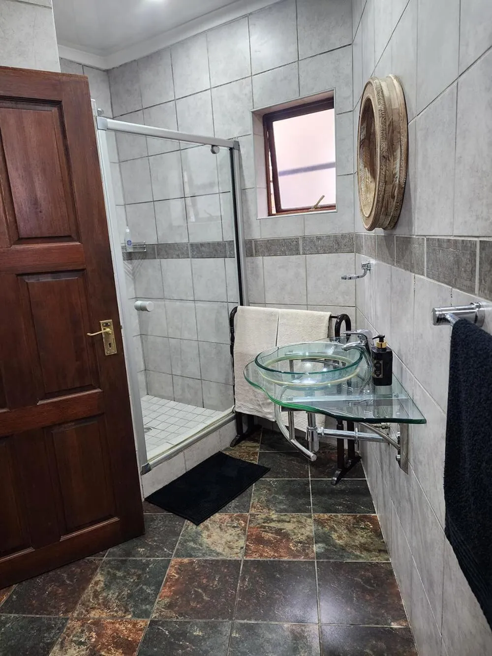 Goodnight Guest Lodge