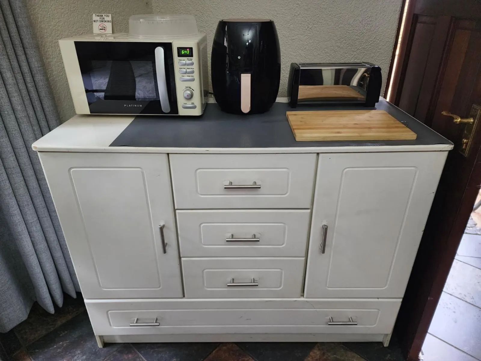 Goodnight Guest Lodge