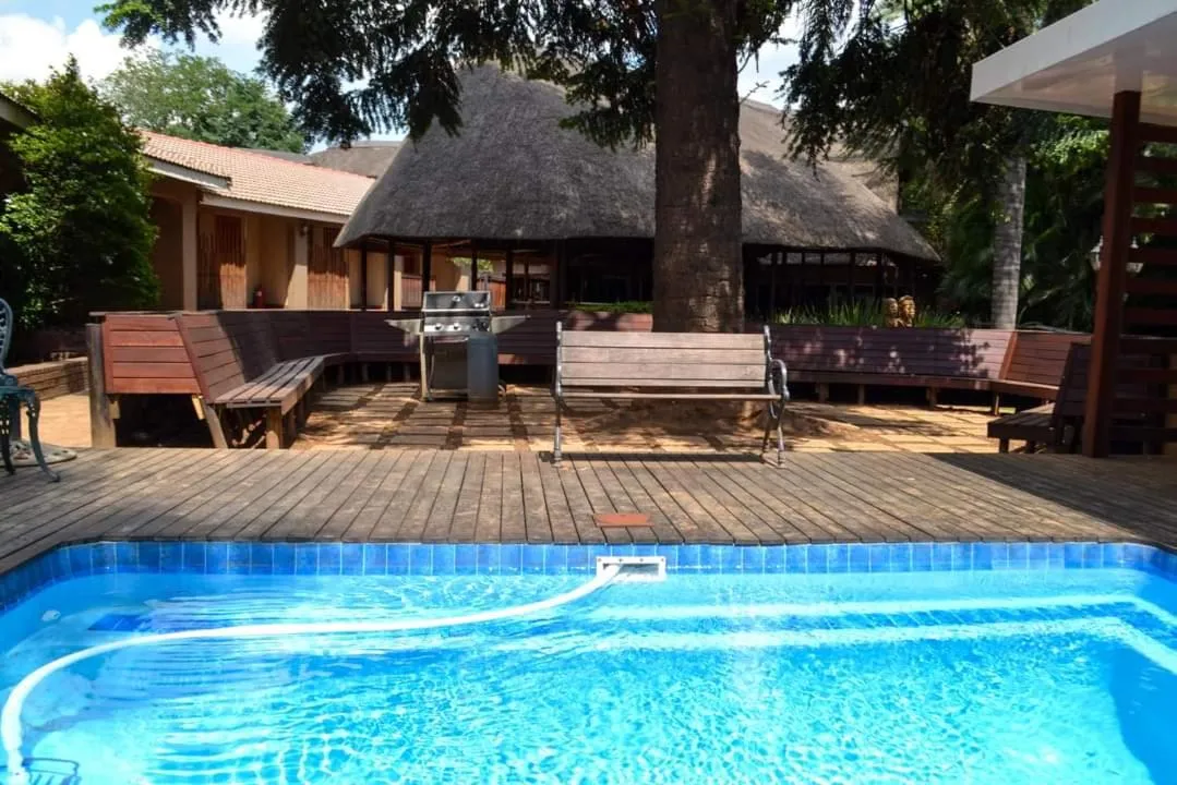 Swimming pool in Goodnight Guest Lodge