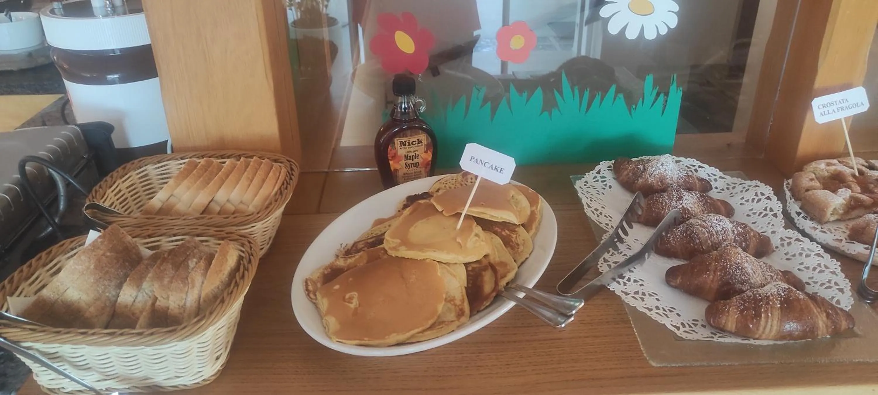 Breakfast in Hotel Florida