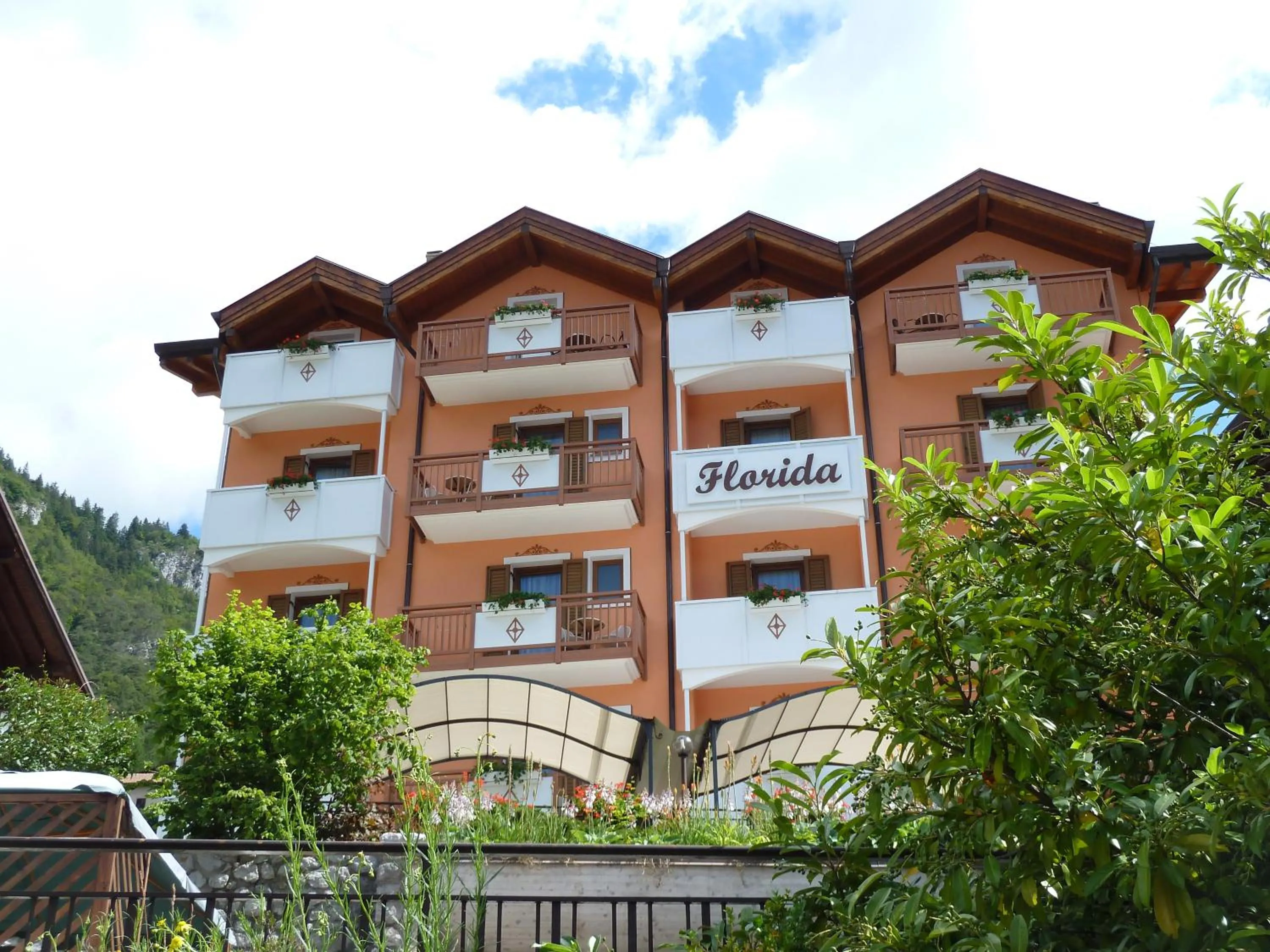 Facade/entrance in Hotel Florida