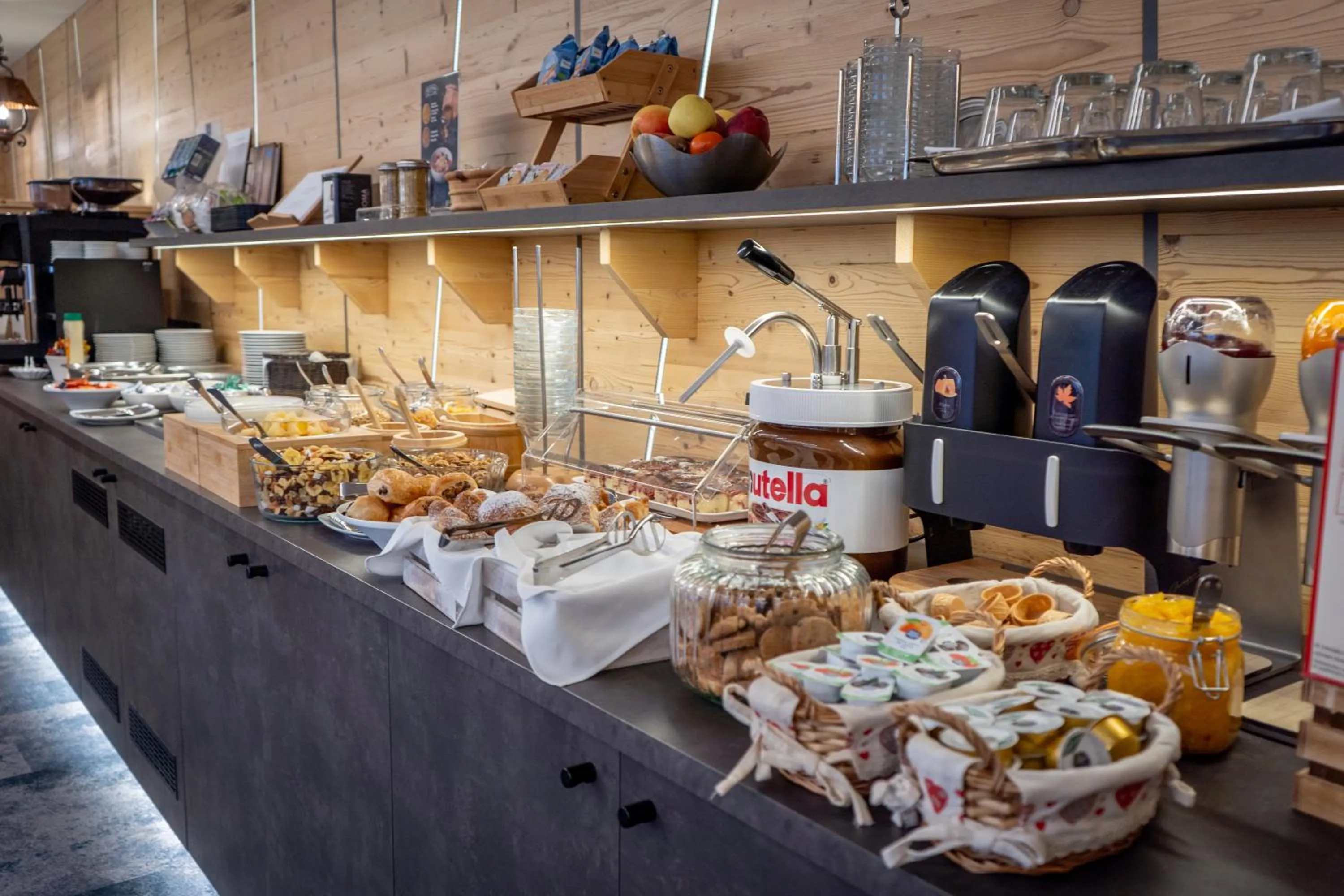 Breakfast in Al Piccolo Hotel