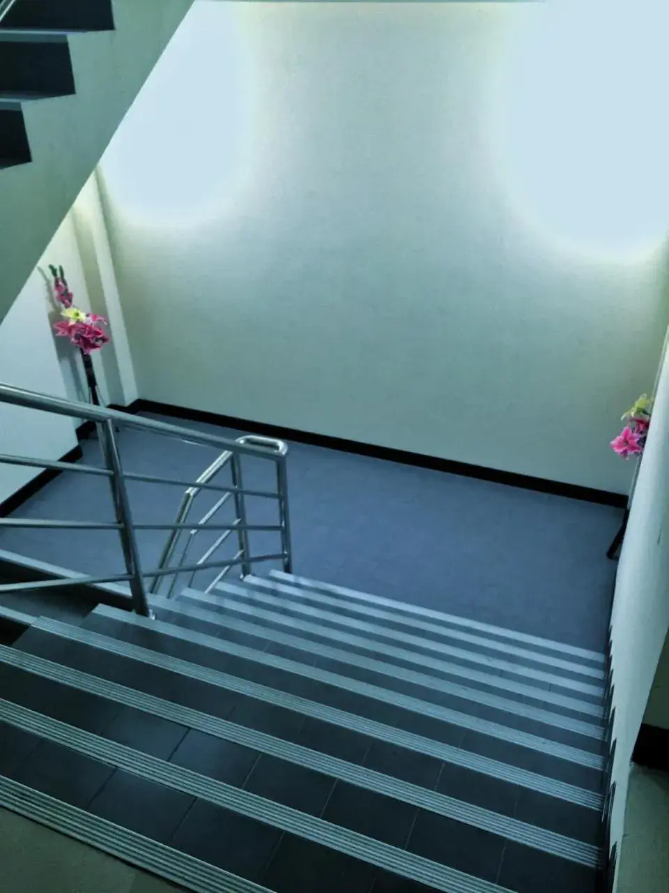 Property building in Thani Residence Property building in Thani Residence