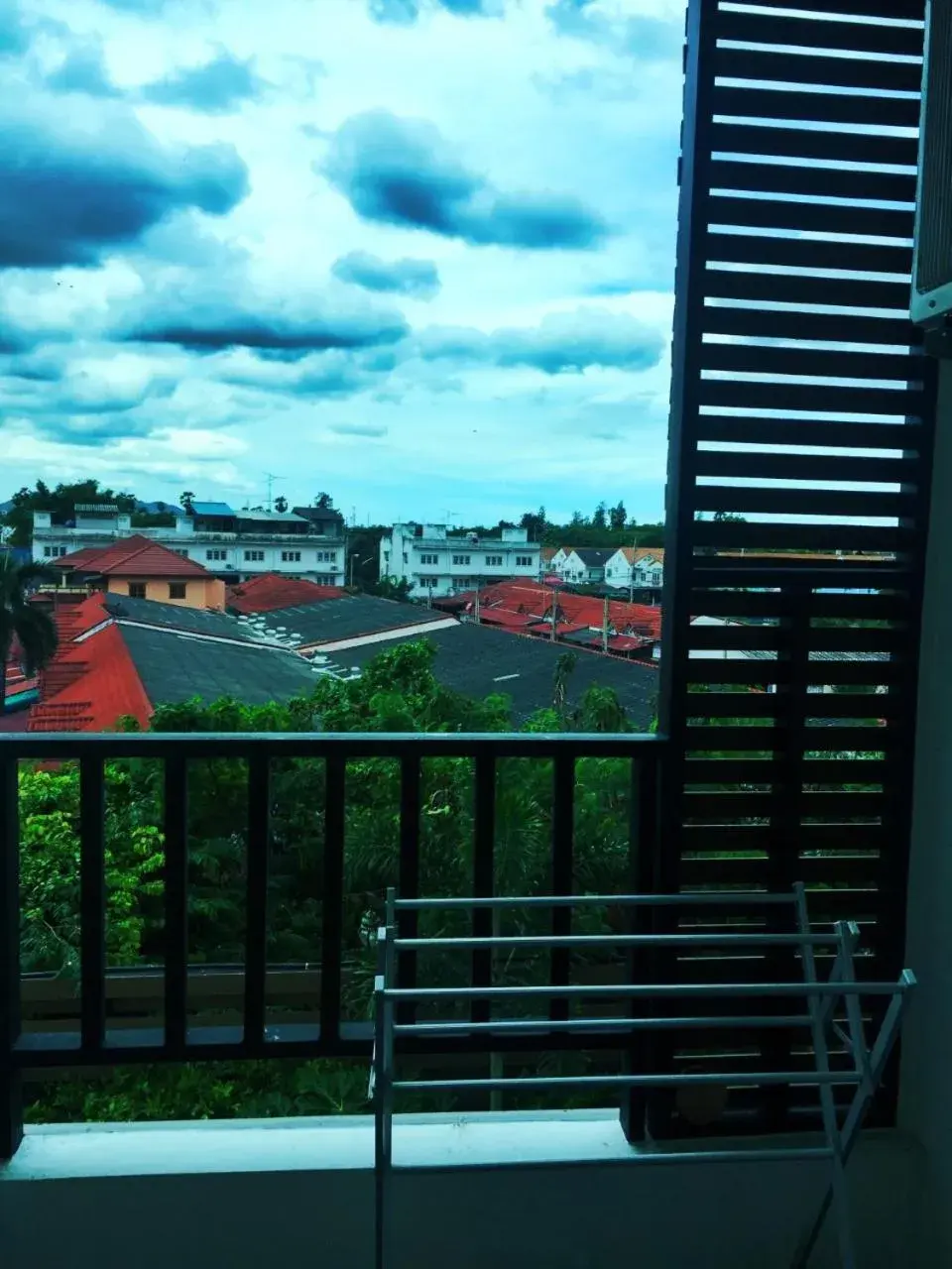 Property building in Thani Residence Property building in Thani Residence