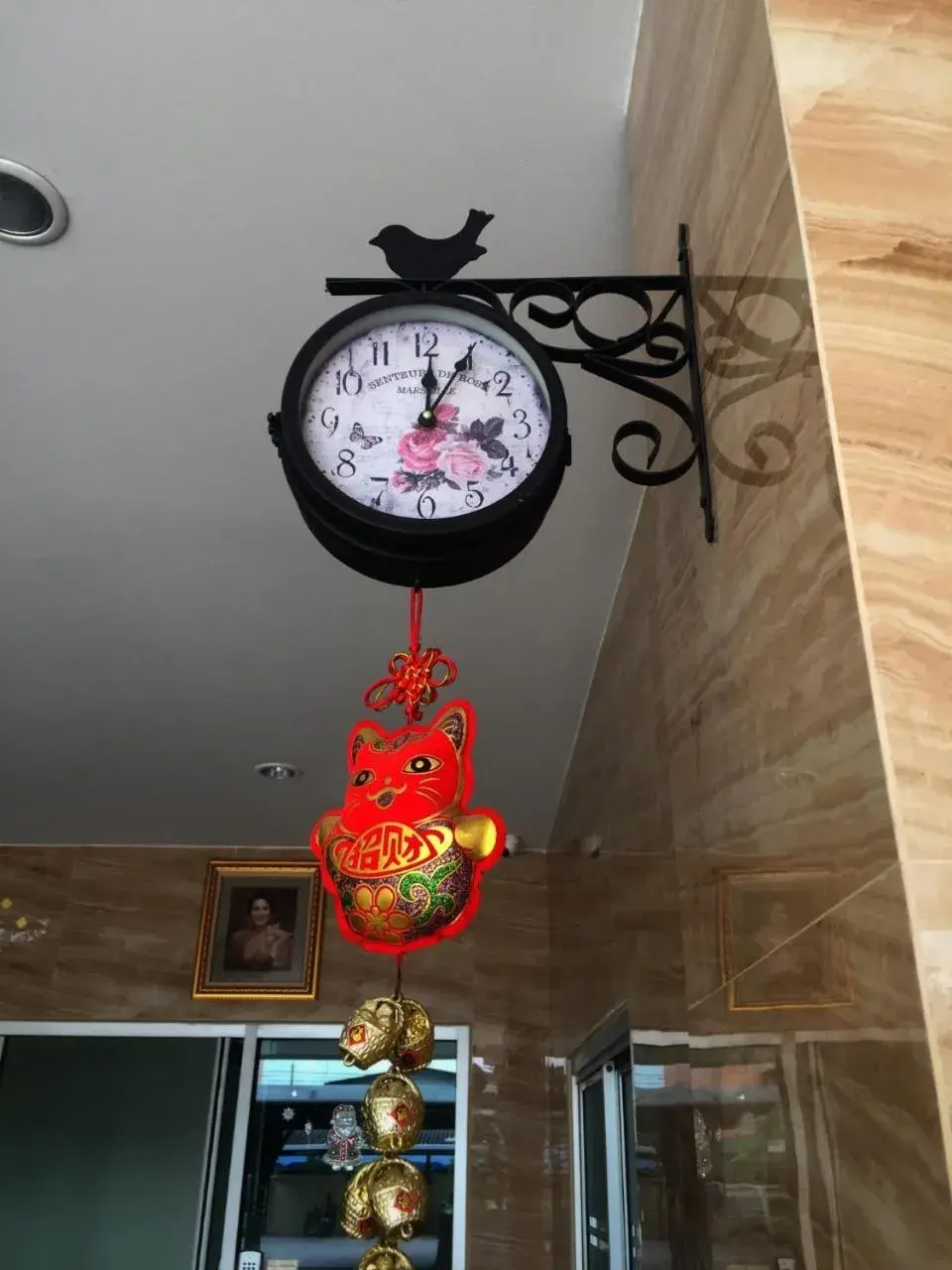 Property building in Thani Residence Property building in Thani Residence