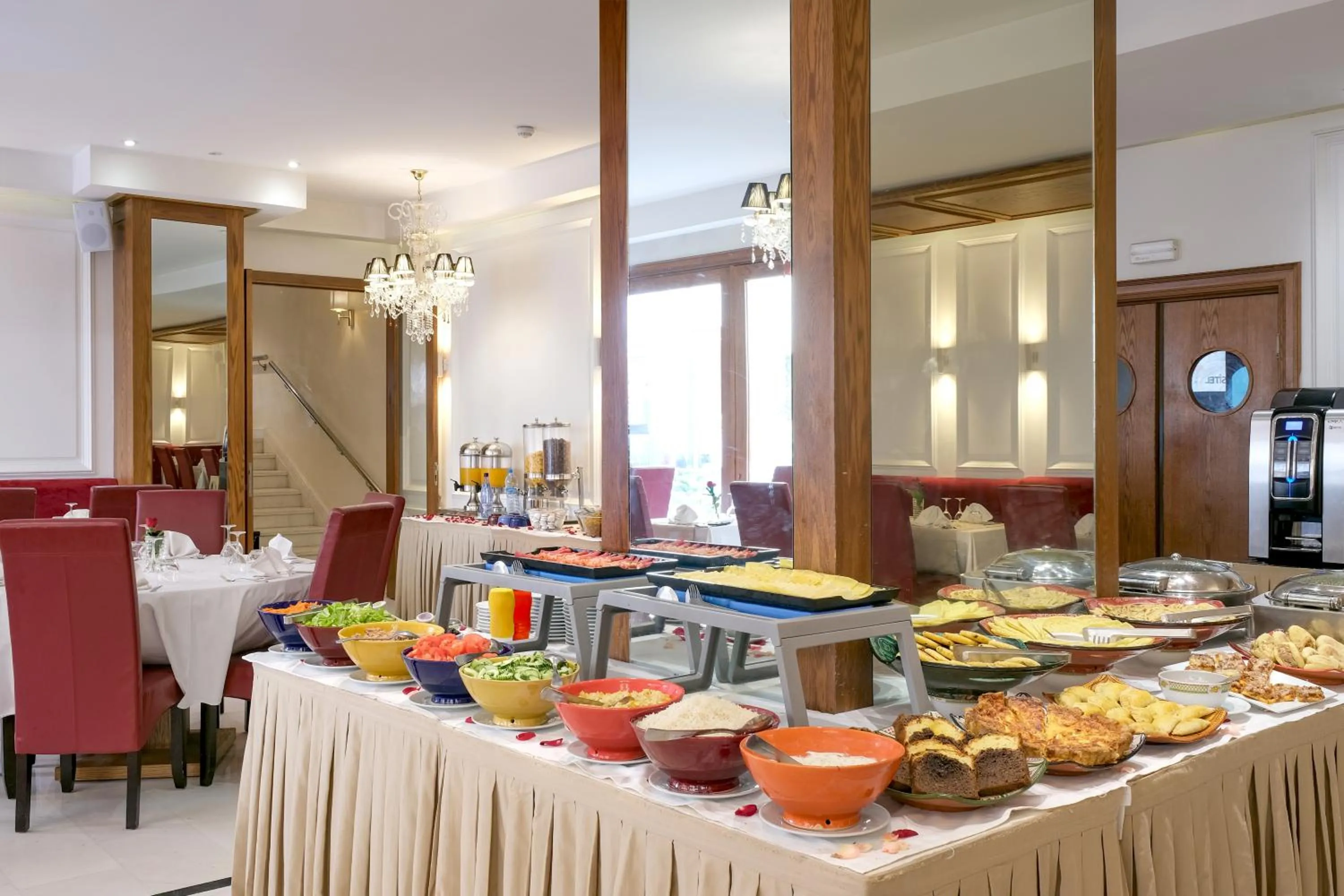 Restaurant/places to eat in Belere Urban Hotel Rabat