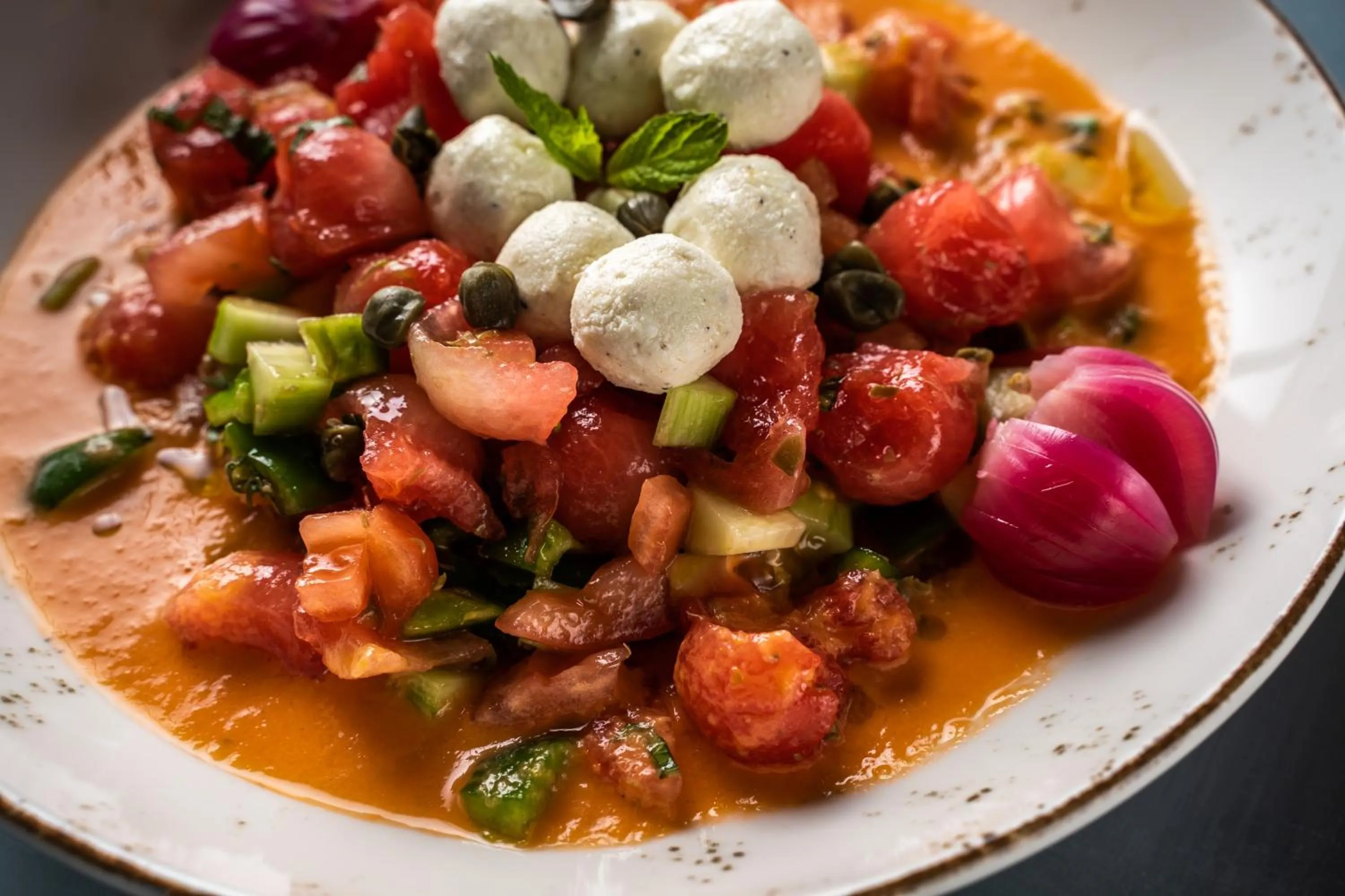 Restaurant/places to eat in Heliotrope Hotels