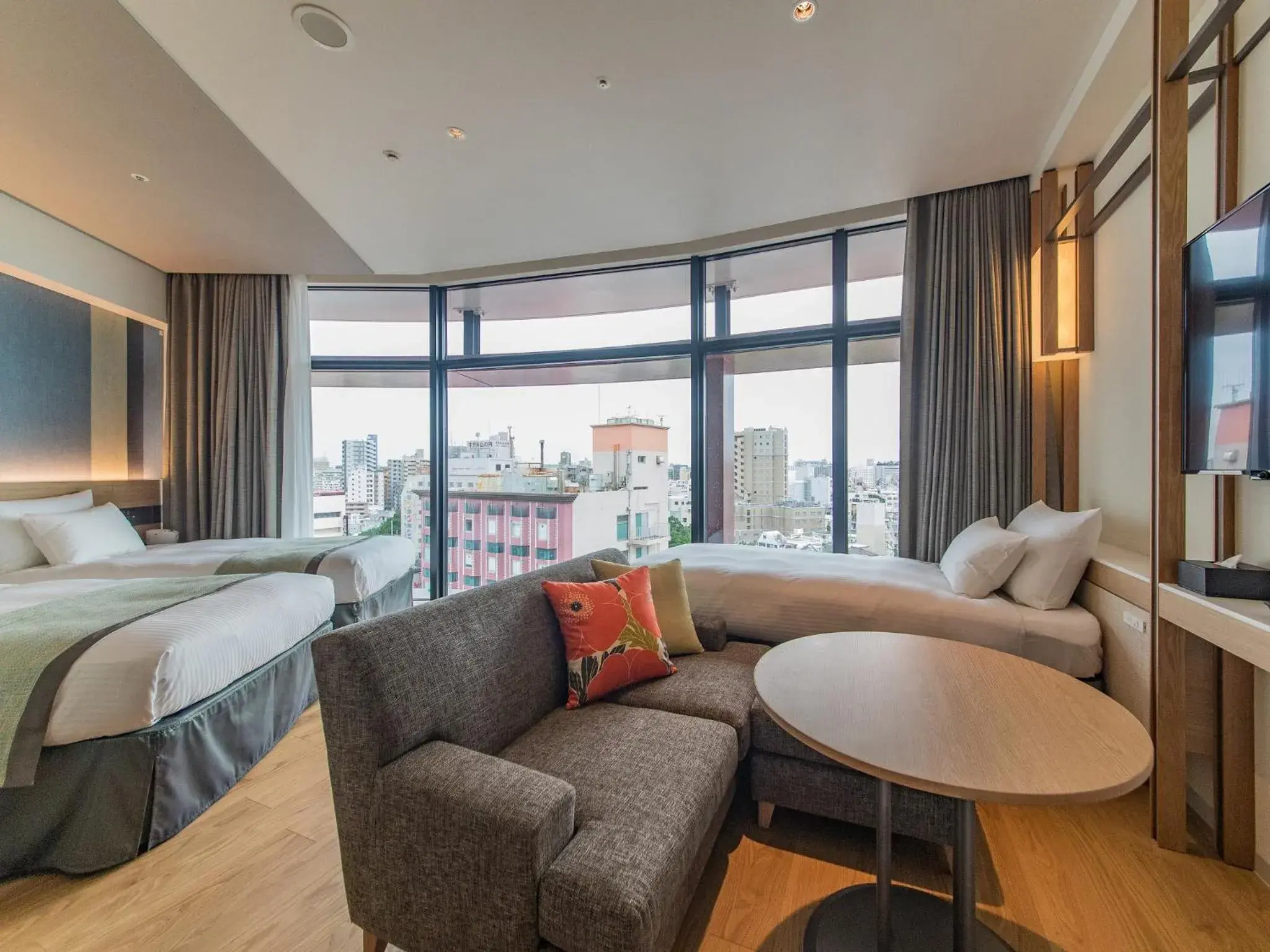 Photo of the whole room, Bed in JR Kyushu Hotel Blossom Naha Photo of the whole room, Bed in JR Kyushu Hotel Blossom Naha