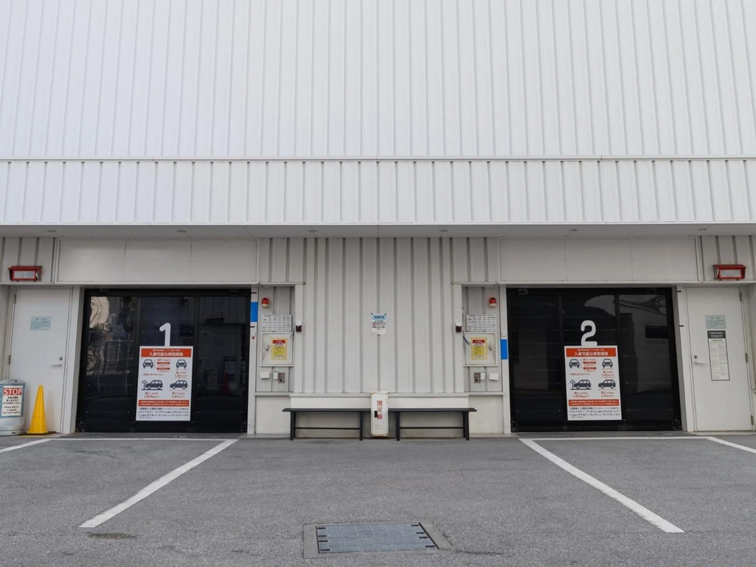 Parking in JR Kyushu Hotel Blossom Naha