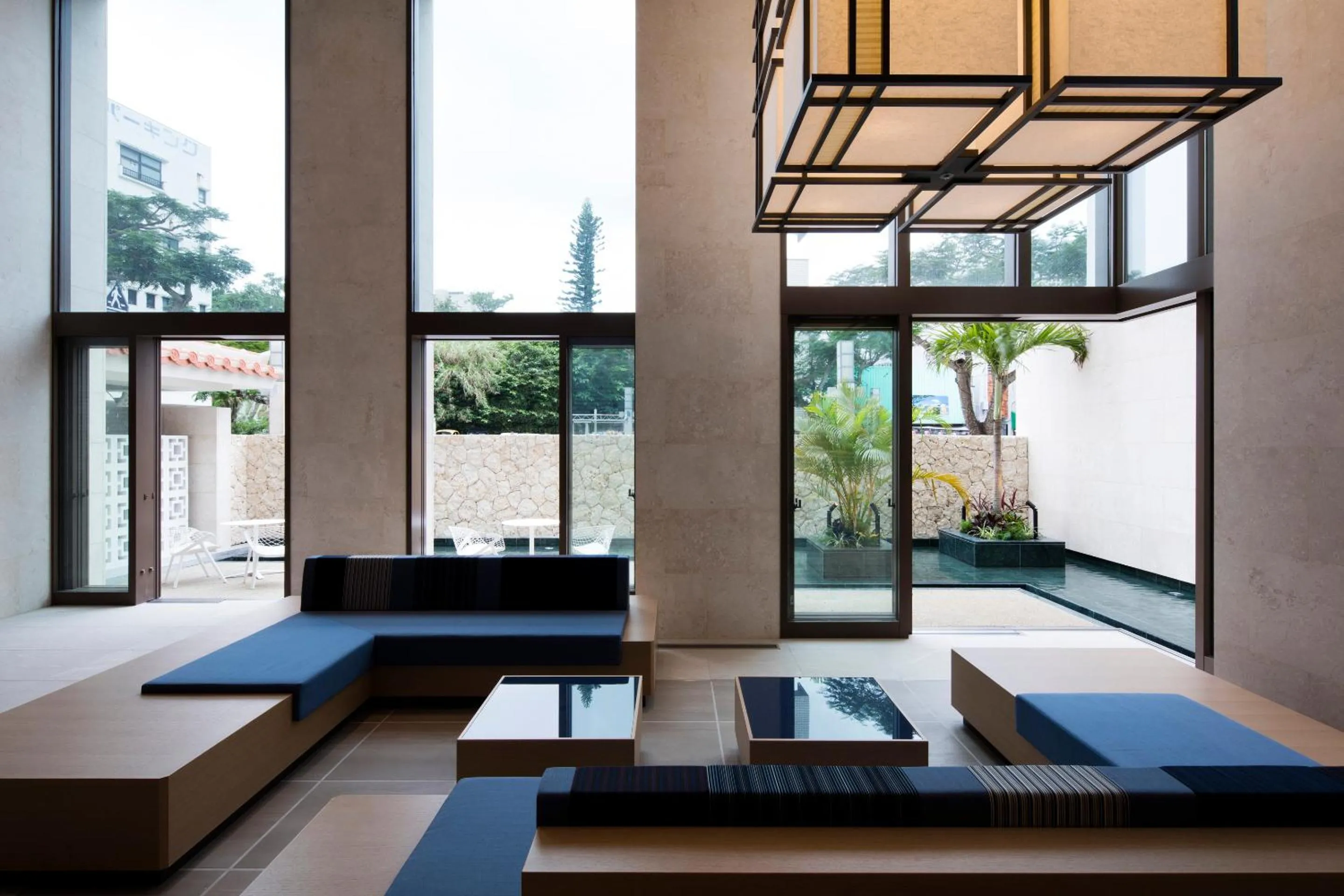 Lobby or reception in JR Kyushu Hotel Blossom Naha