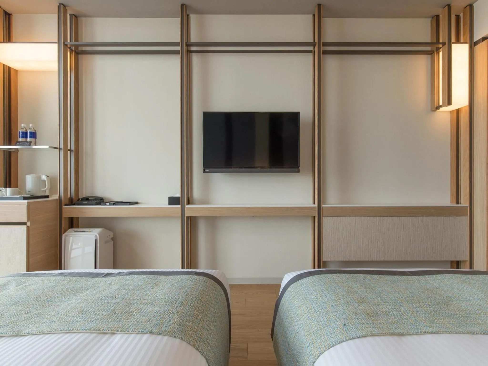 Photo of the whole room, Bed in JR Kyushu Hotel Blossom Naha