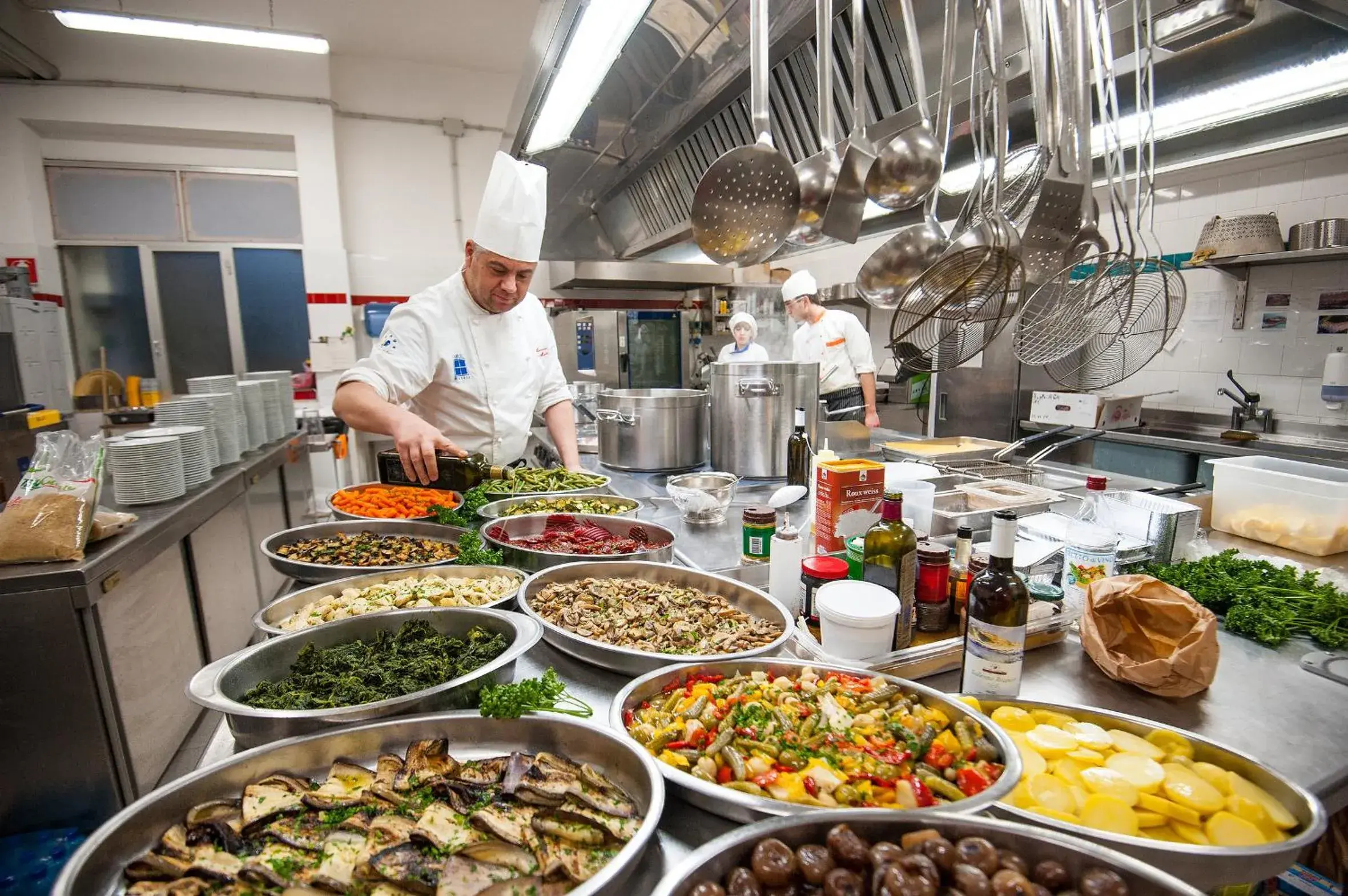 Restaurant/places to eat in Joli Park Hotel - Caroli Hotels Restaurant/places to eat in Joli Park Hotel - Caroli Hotels