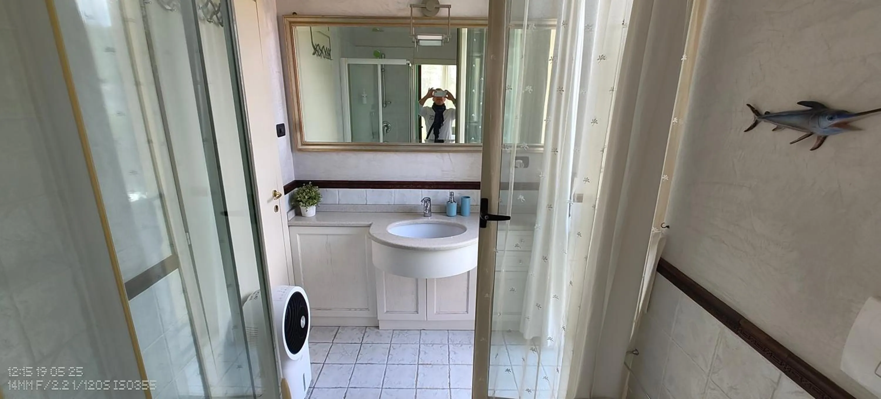 Bathroom in B&B Dolce vista al lago Lugano