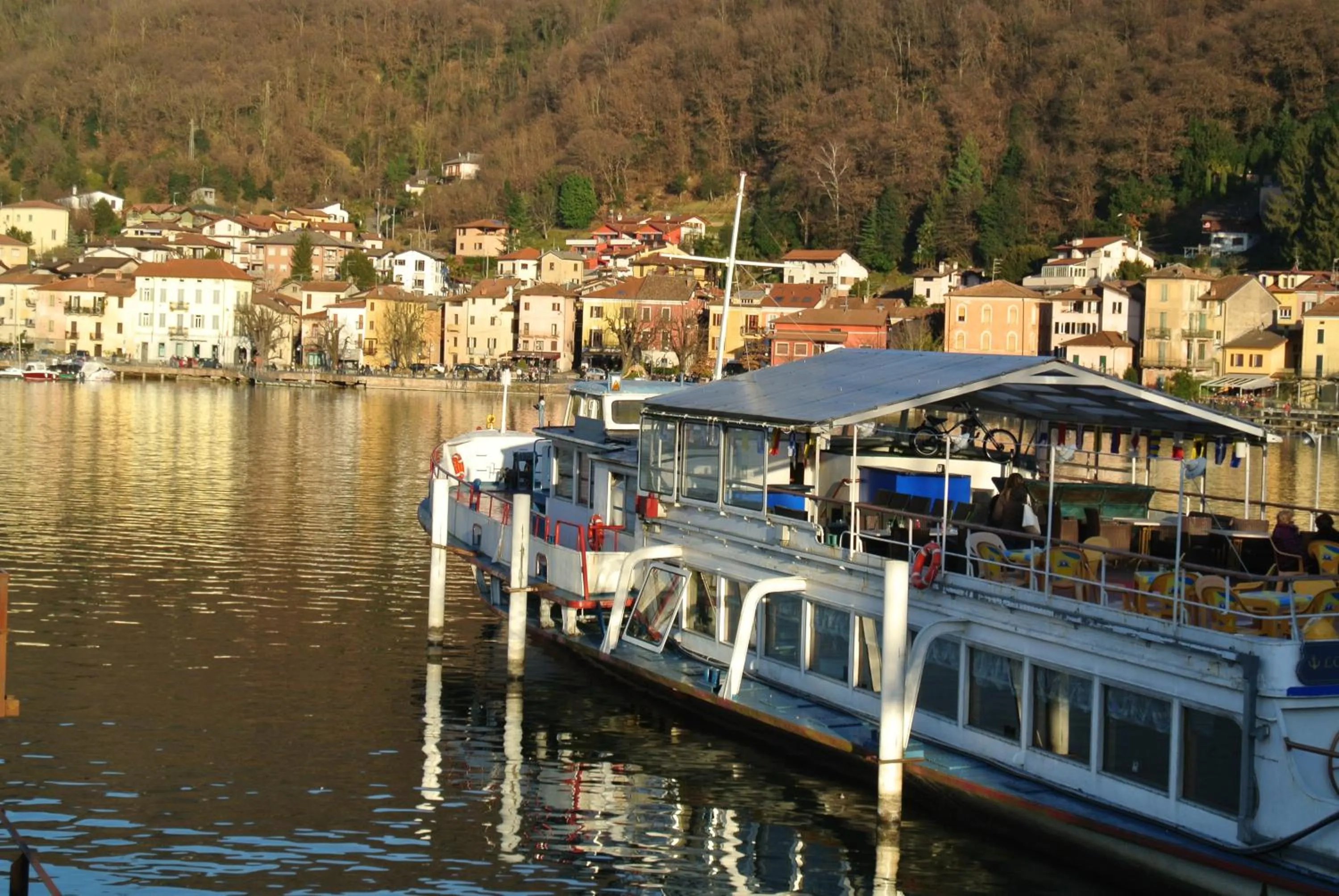 Restaurant/places to eat in B&B Dolce vista al lago Lugano