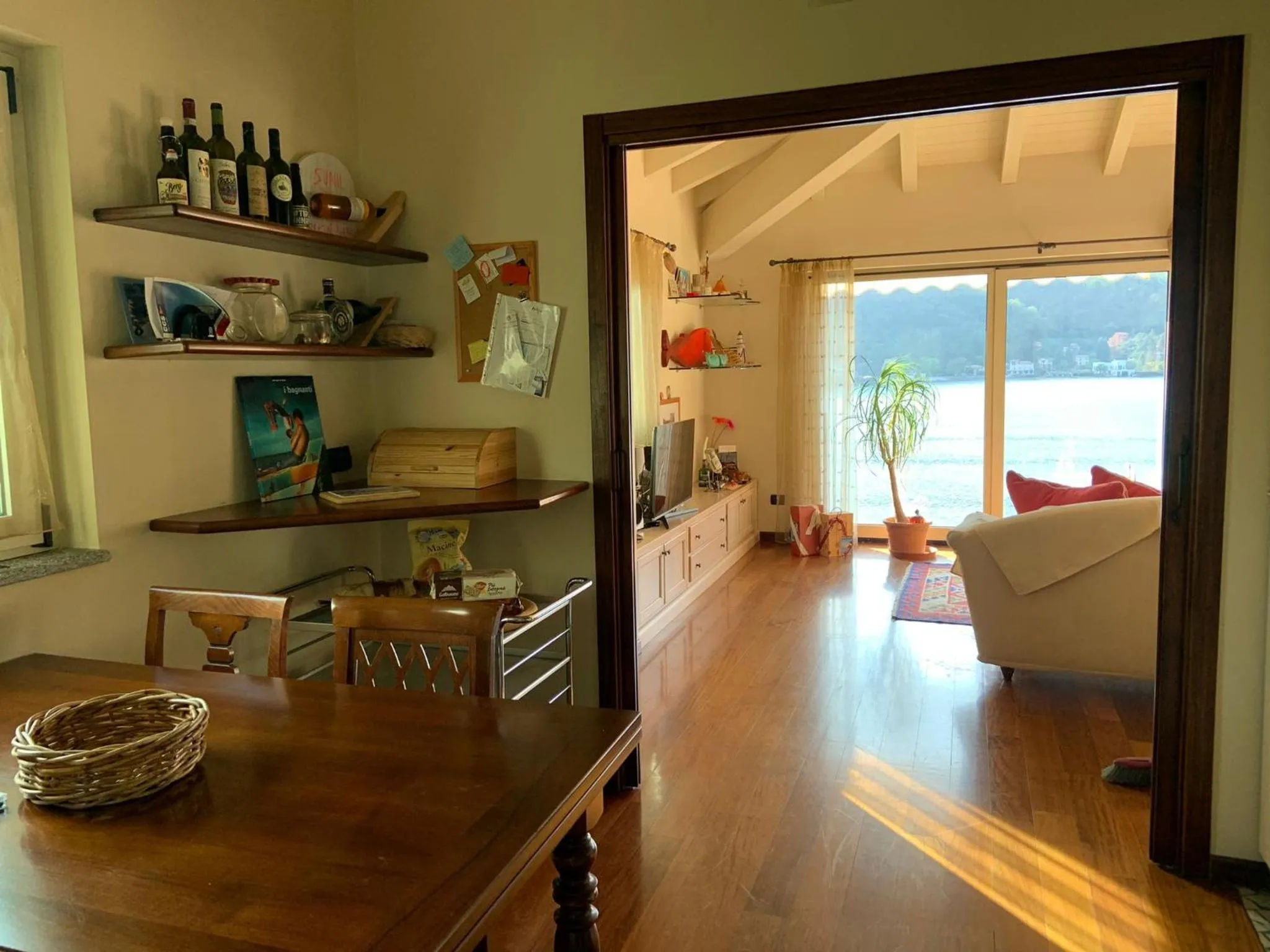 Kitchen or kitchenette in B&B Dolce vista al lago Lugano