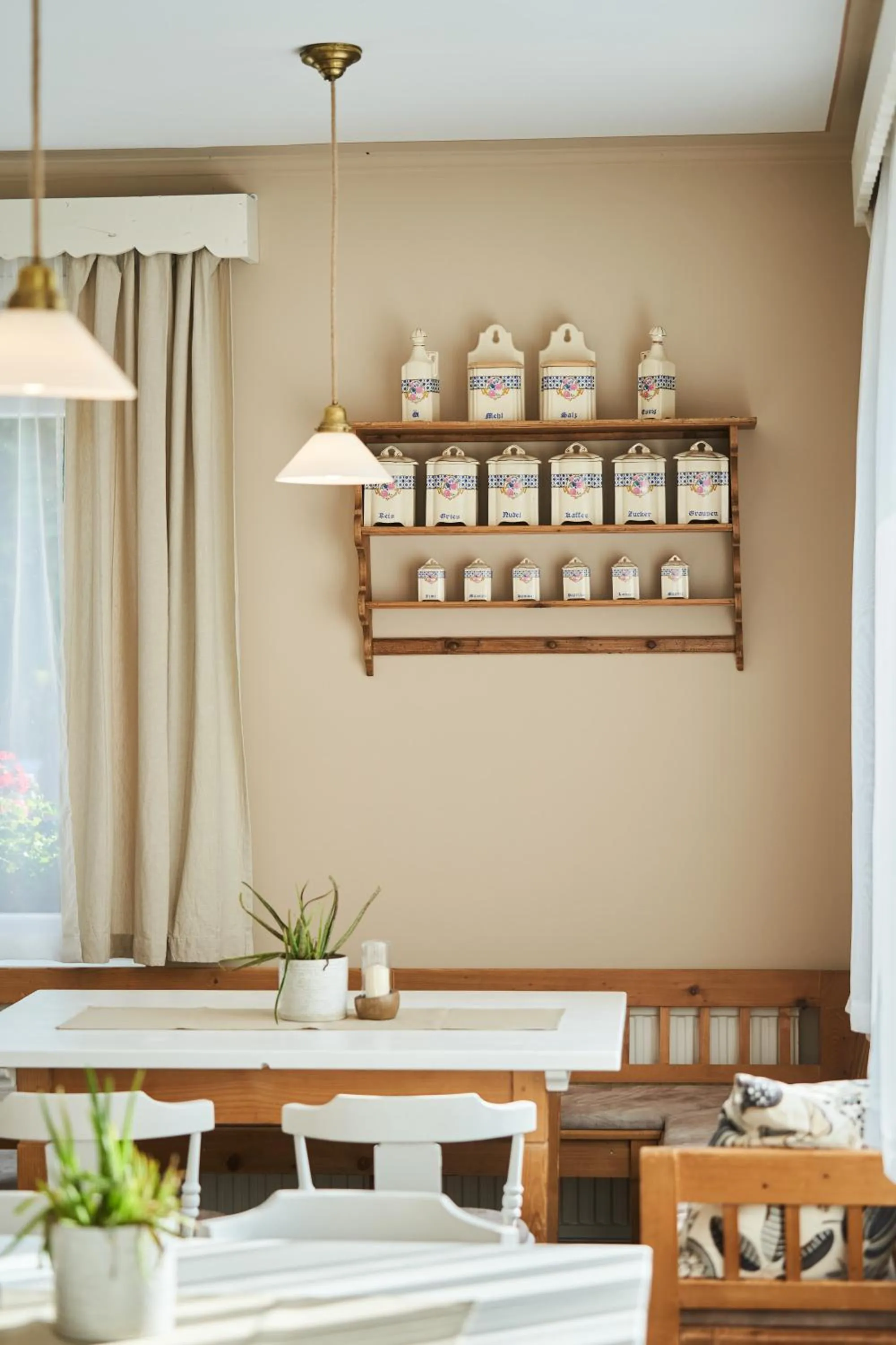 Restaurant/places to eat in Breitenfelderhof zur Riegersburg