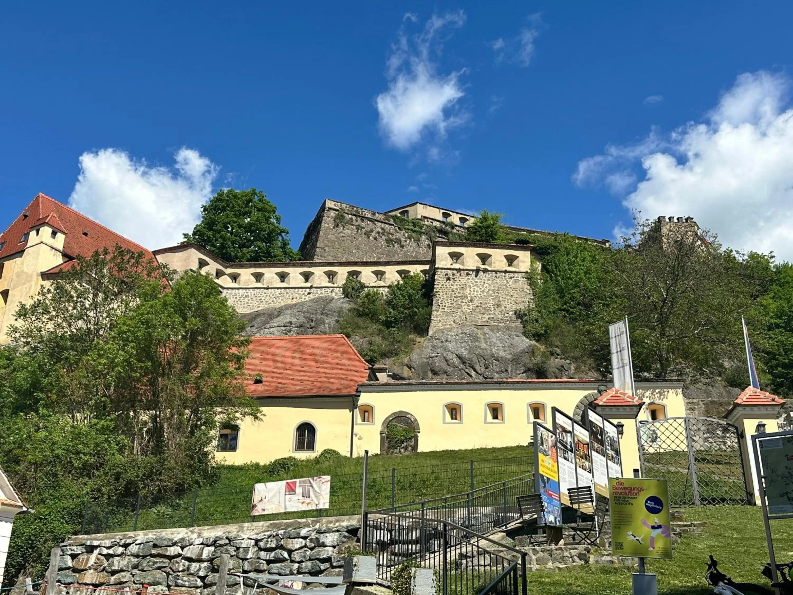 Nearby landmark in Breitenfelderhof zur Riegersburg