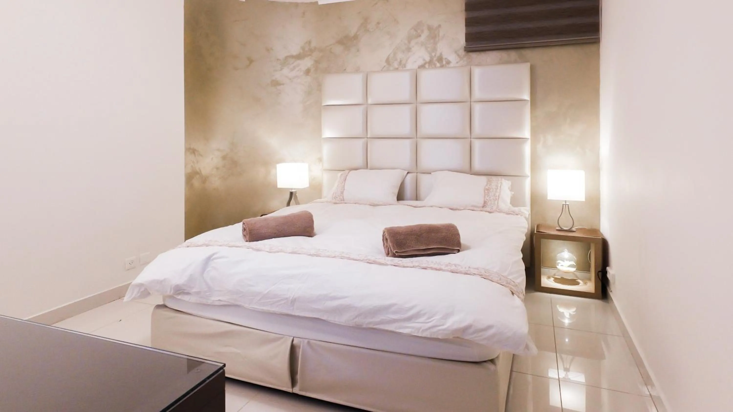 Property building, Bed in Luxury Suite by the pool