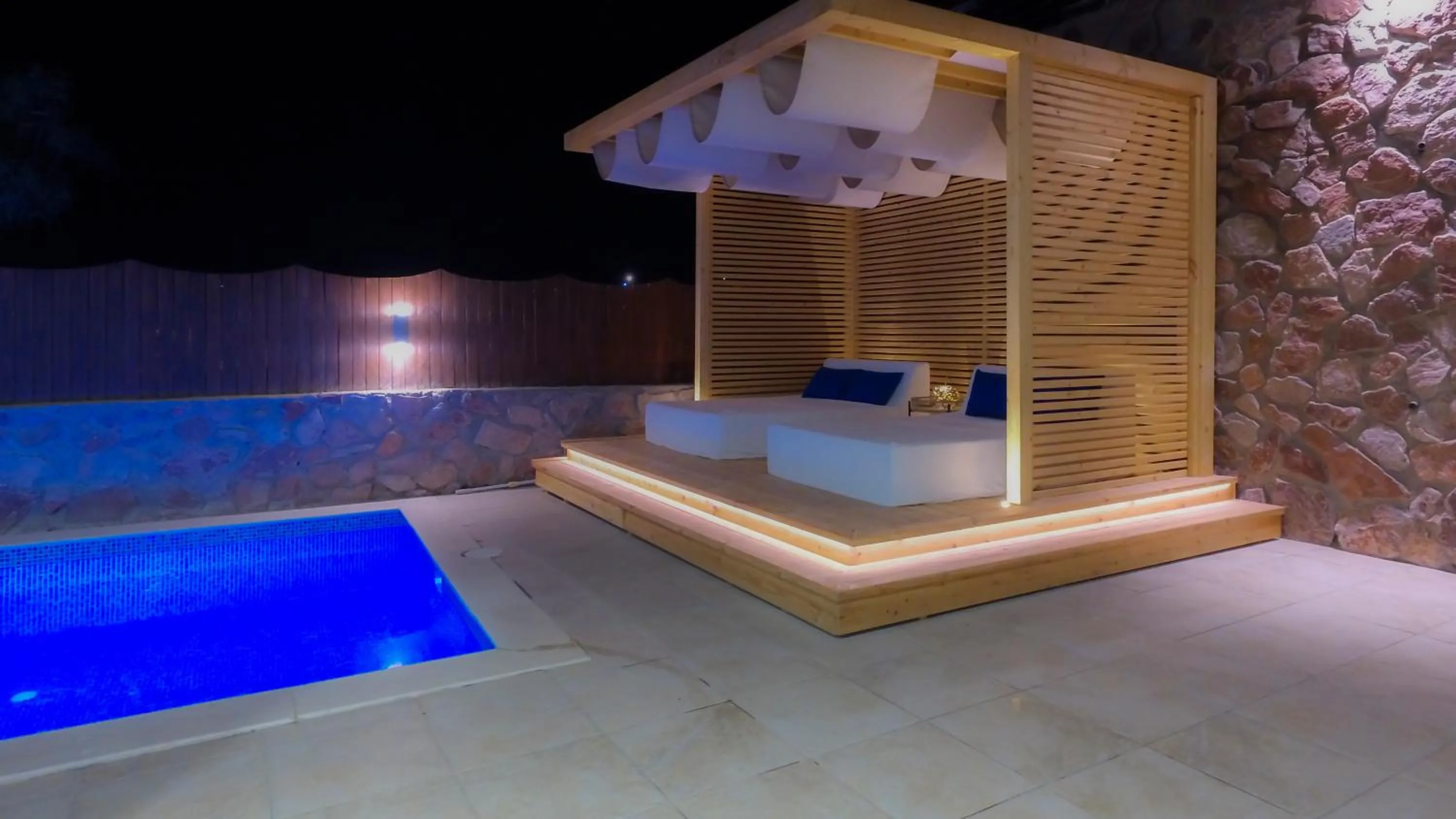 Patio in Luxury Suite by the pool