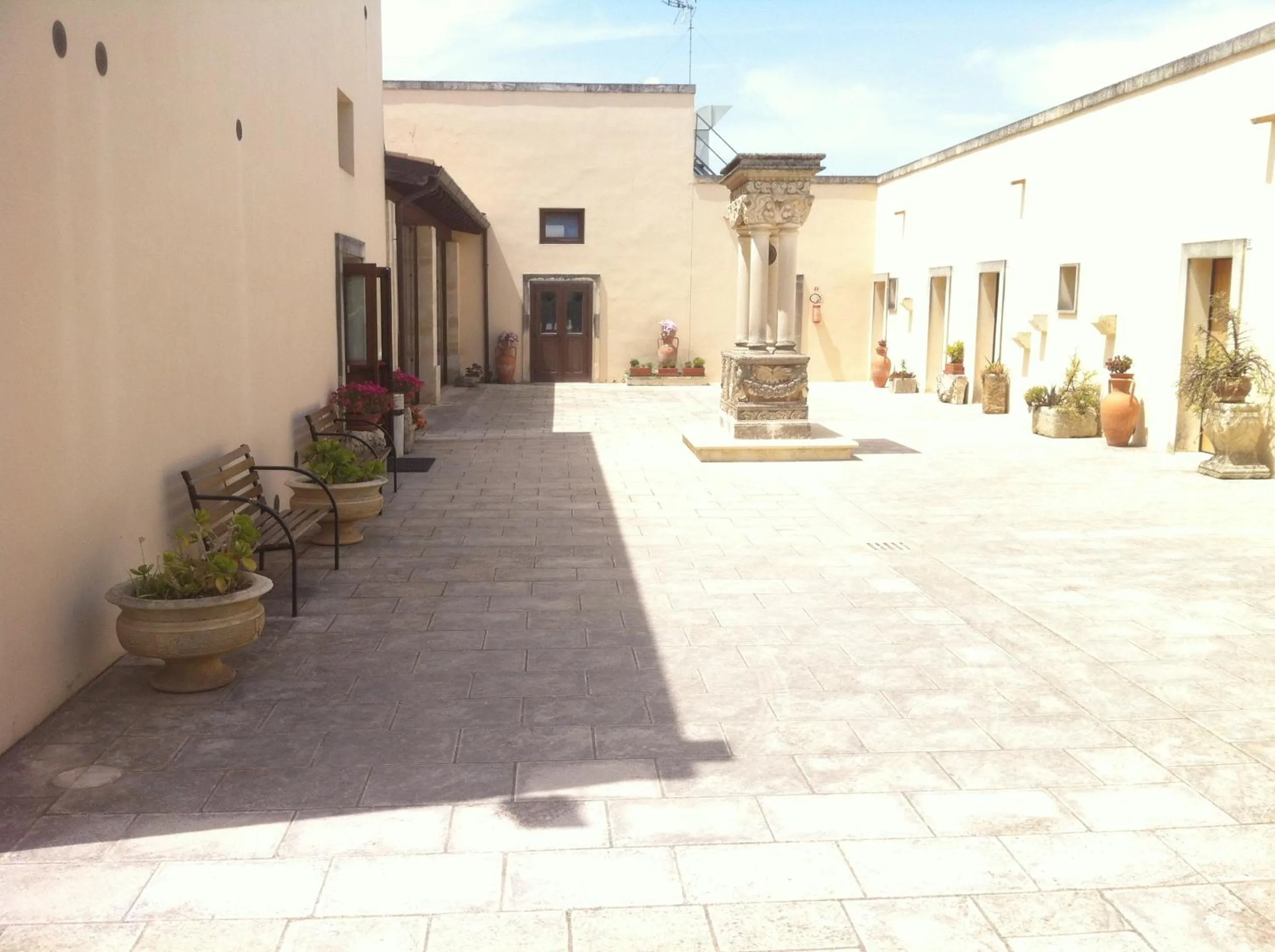 Patio in Masseria Li Campi