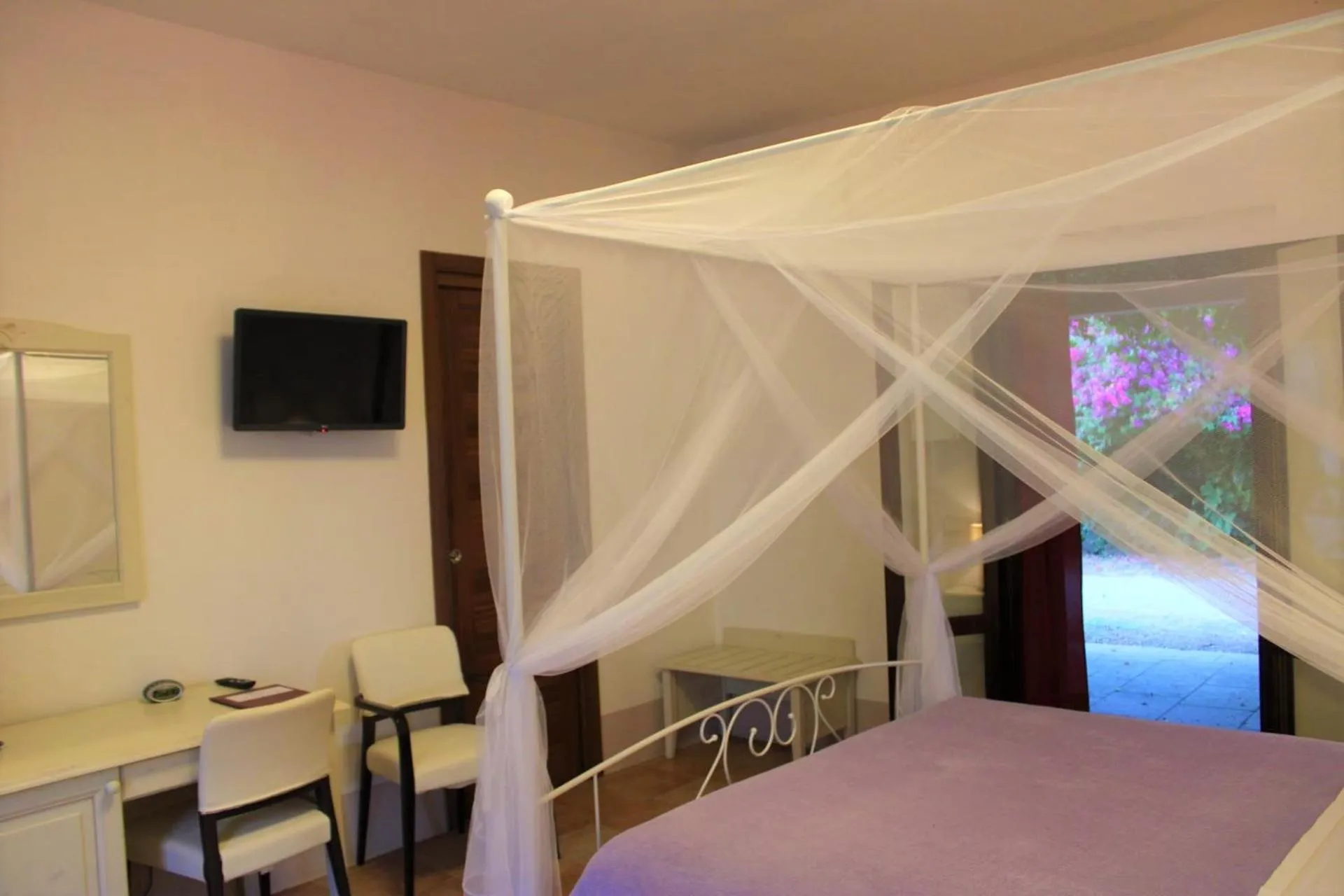 Bed in Masseria Li Campi