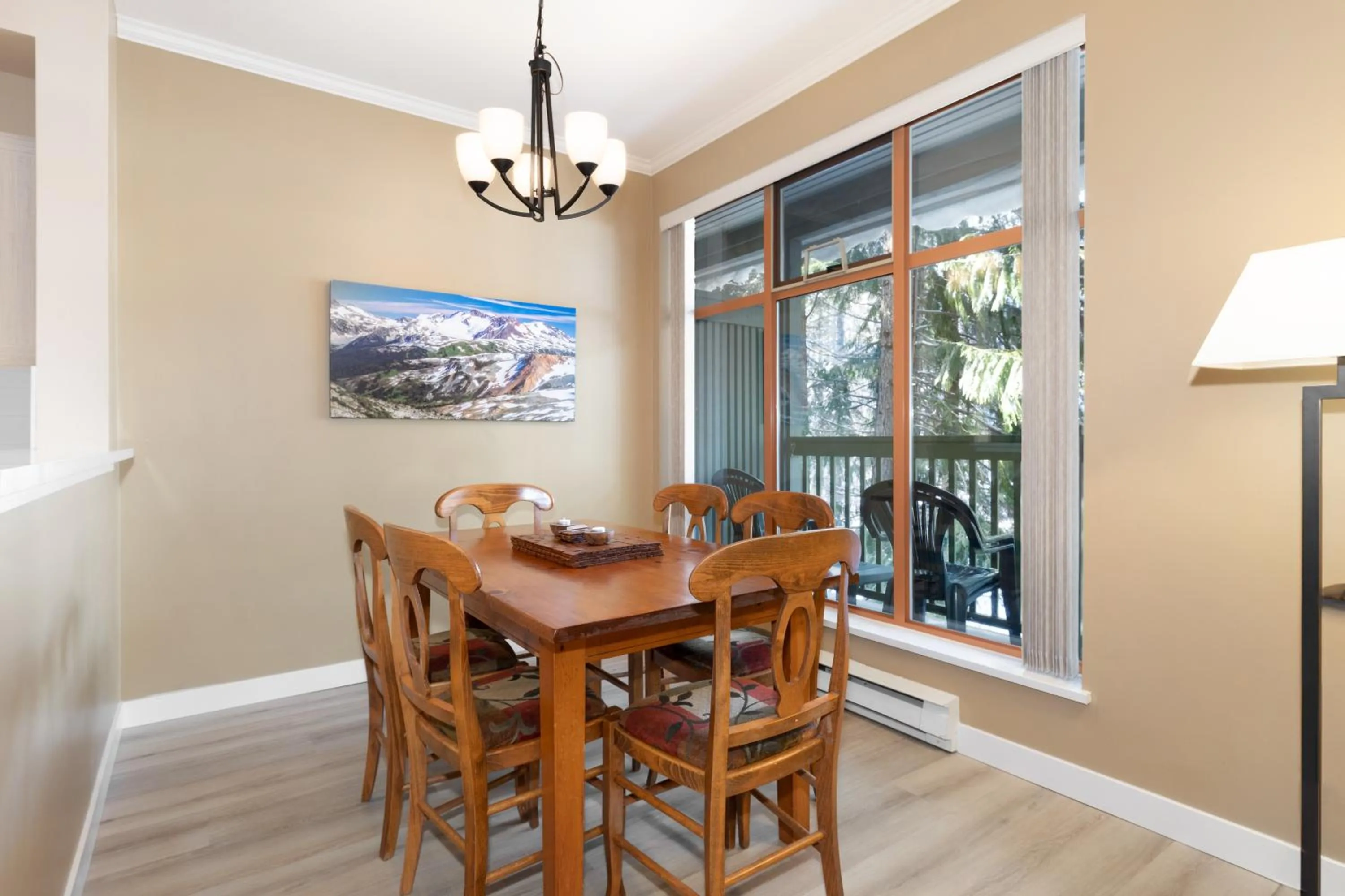 Dining area in Northstar at Stoney Creek by Whiski Jack