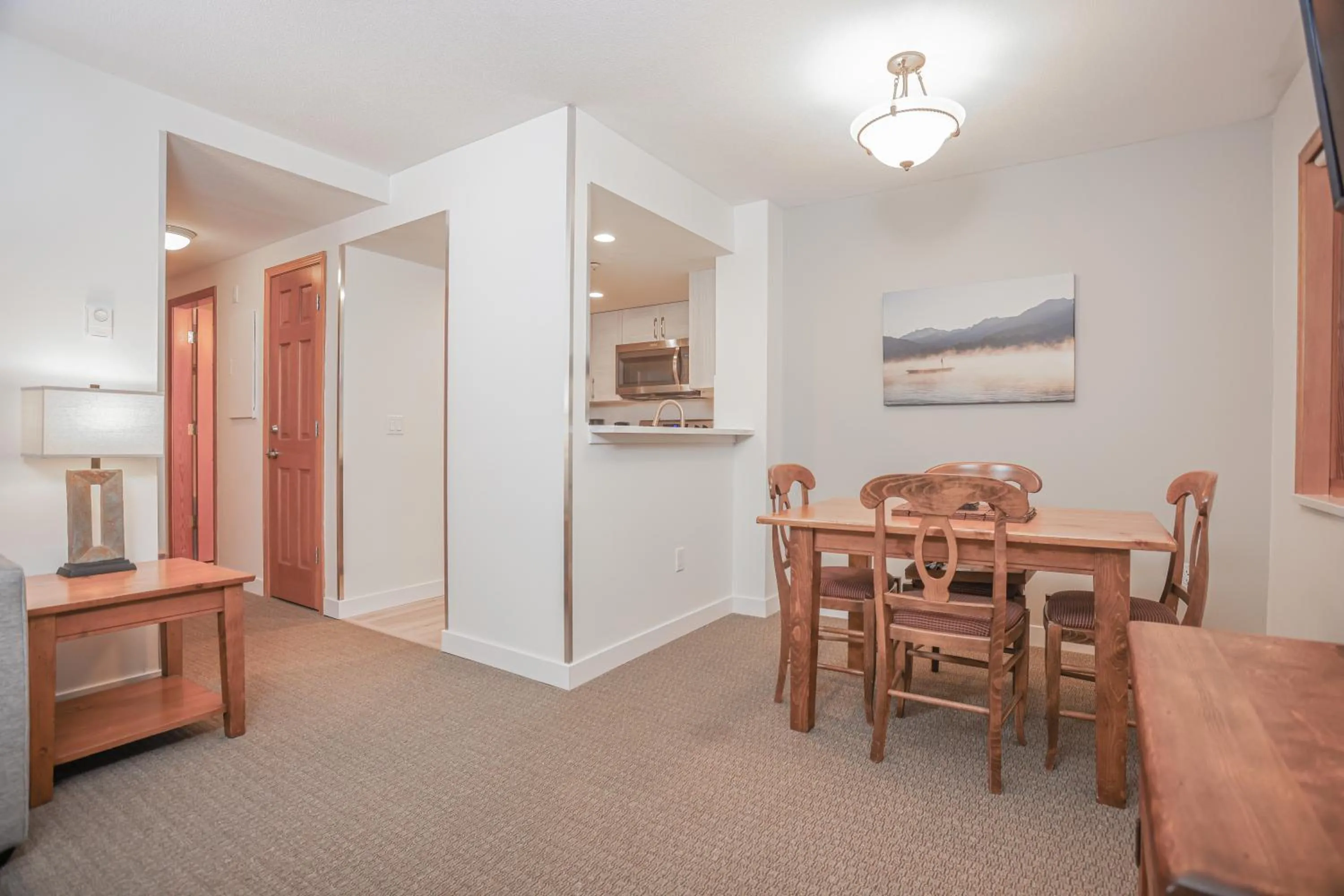 Kitchen or kitchenette in Northstar at Stoney Creek by Whiski Jack