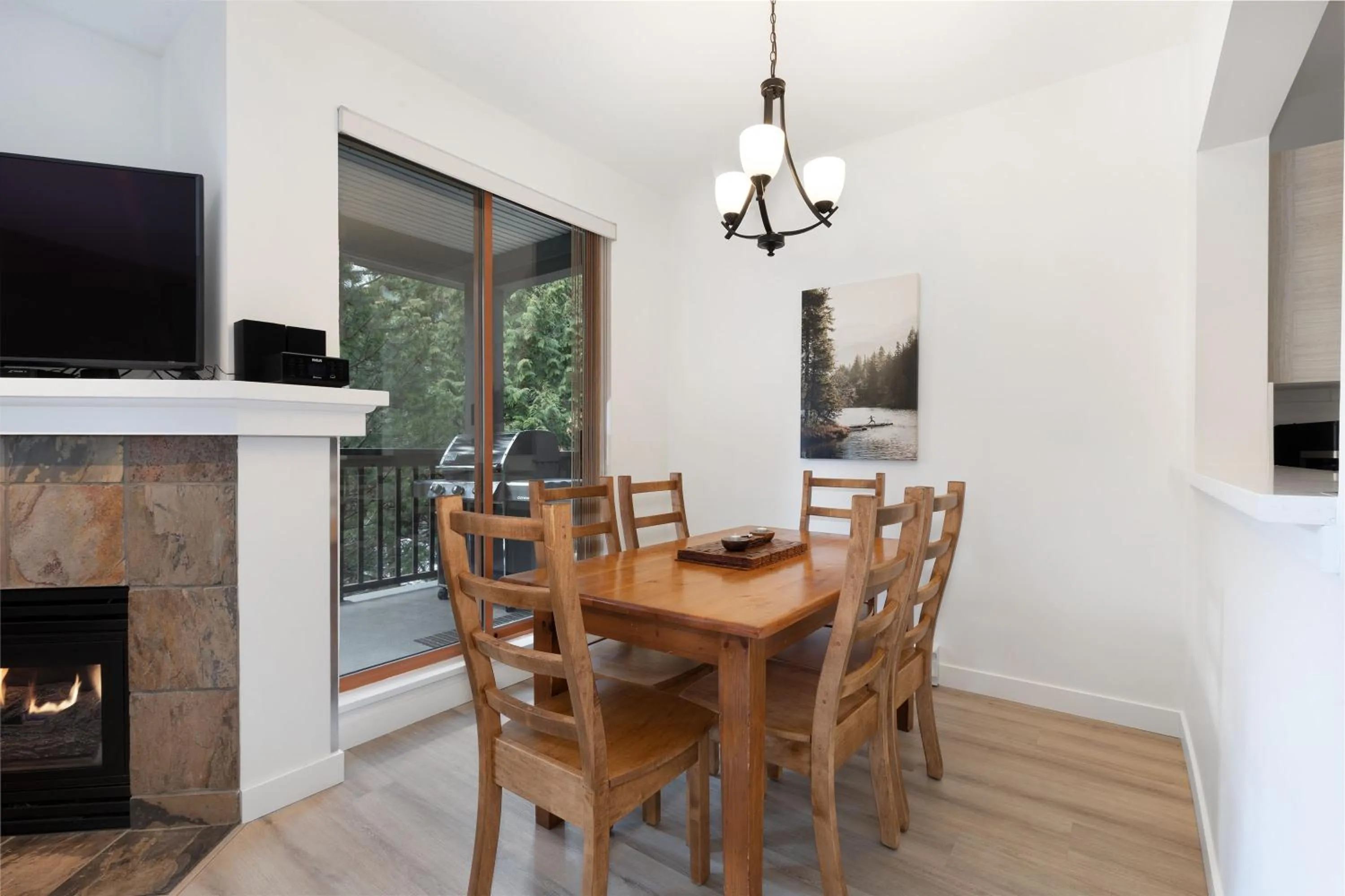 Dining area in Northstar at Stoney Creek by Whiski Jack