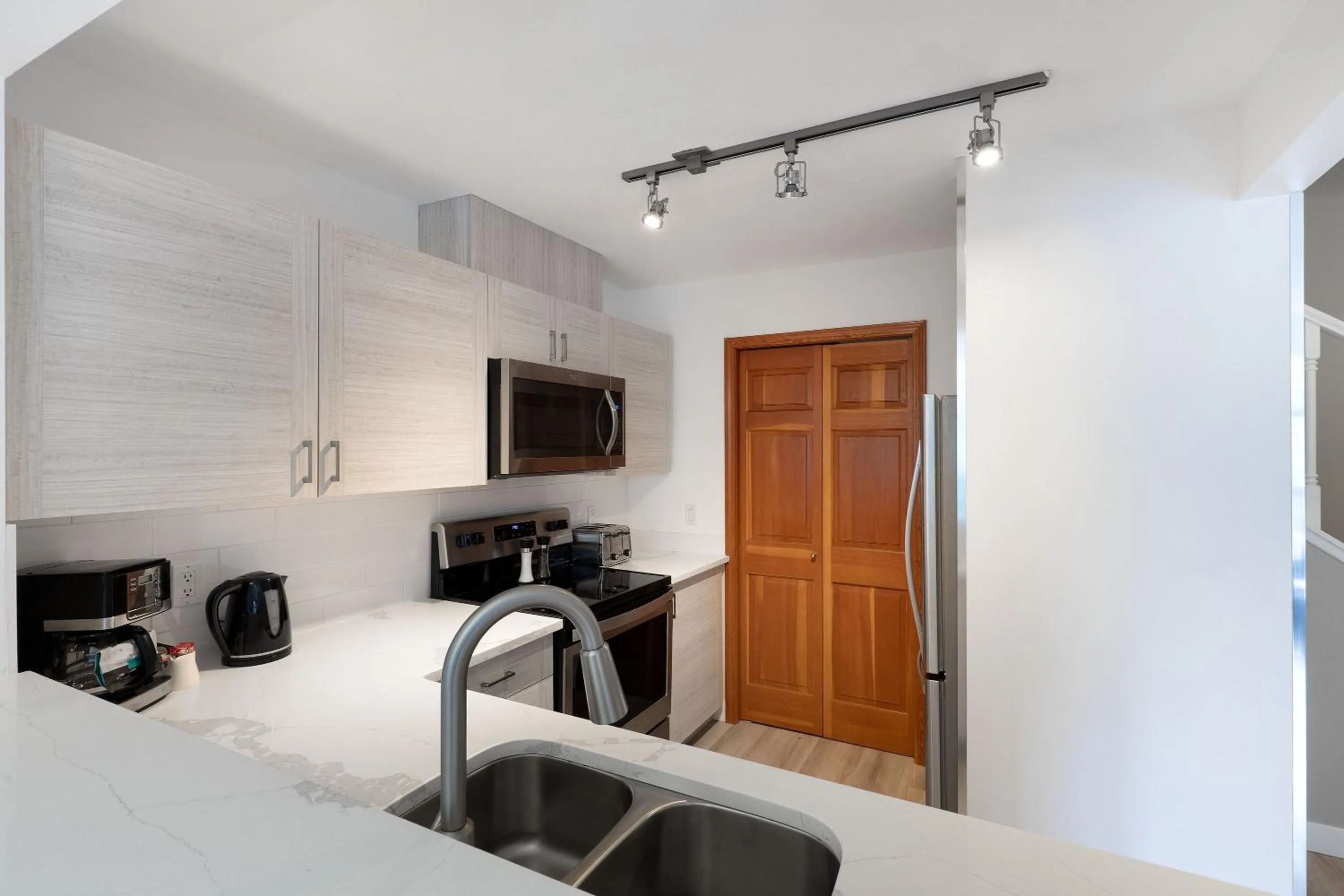 kitchen, Bed in Northstar at Stoney Creek by Whiski Jack
