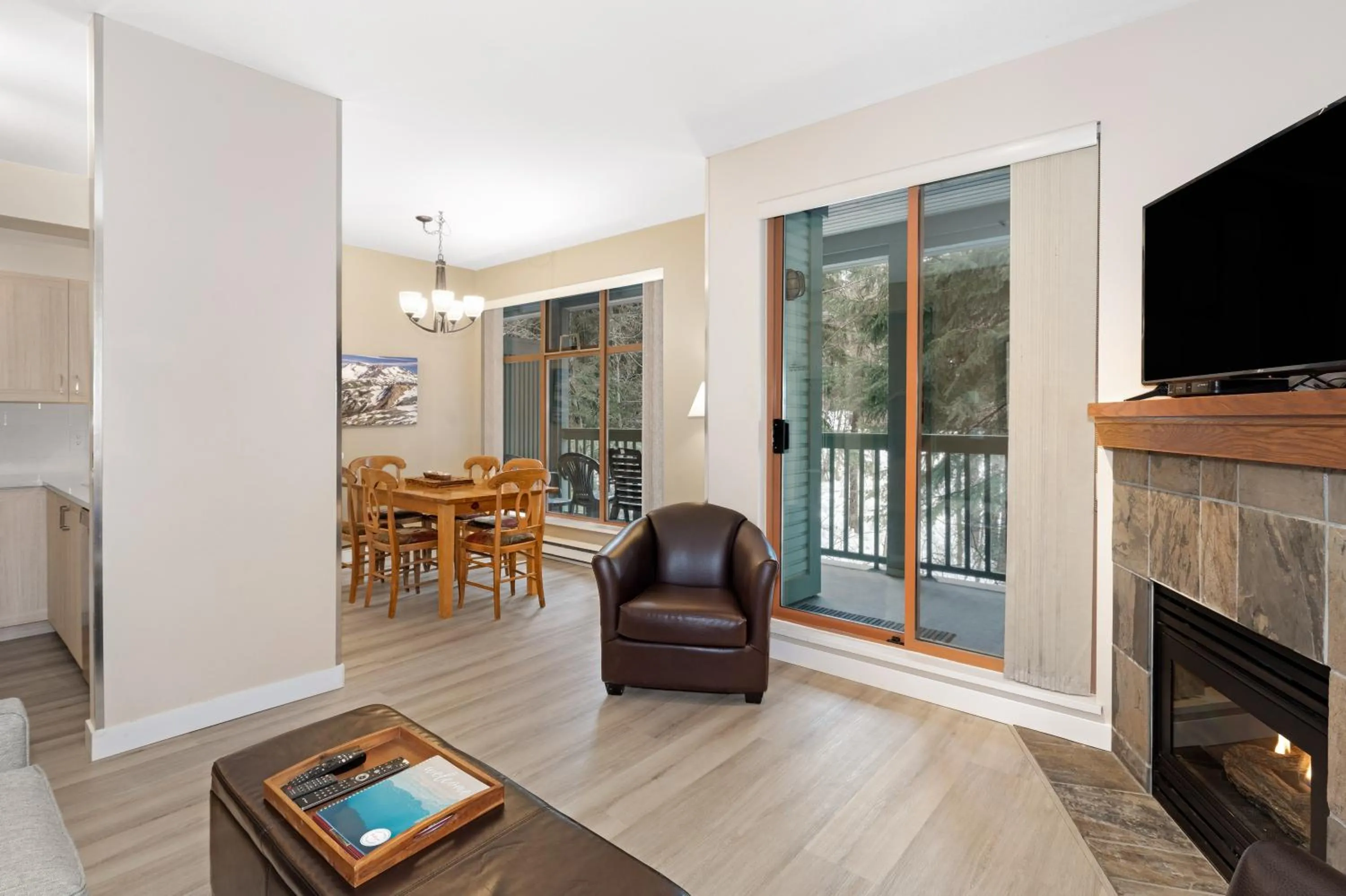 Living room in Northstar at Stoney Creek by Whiski Jack