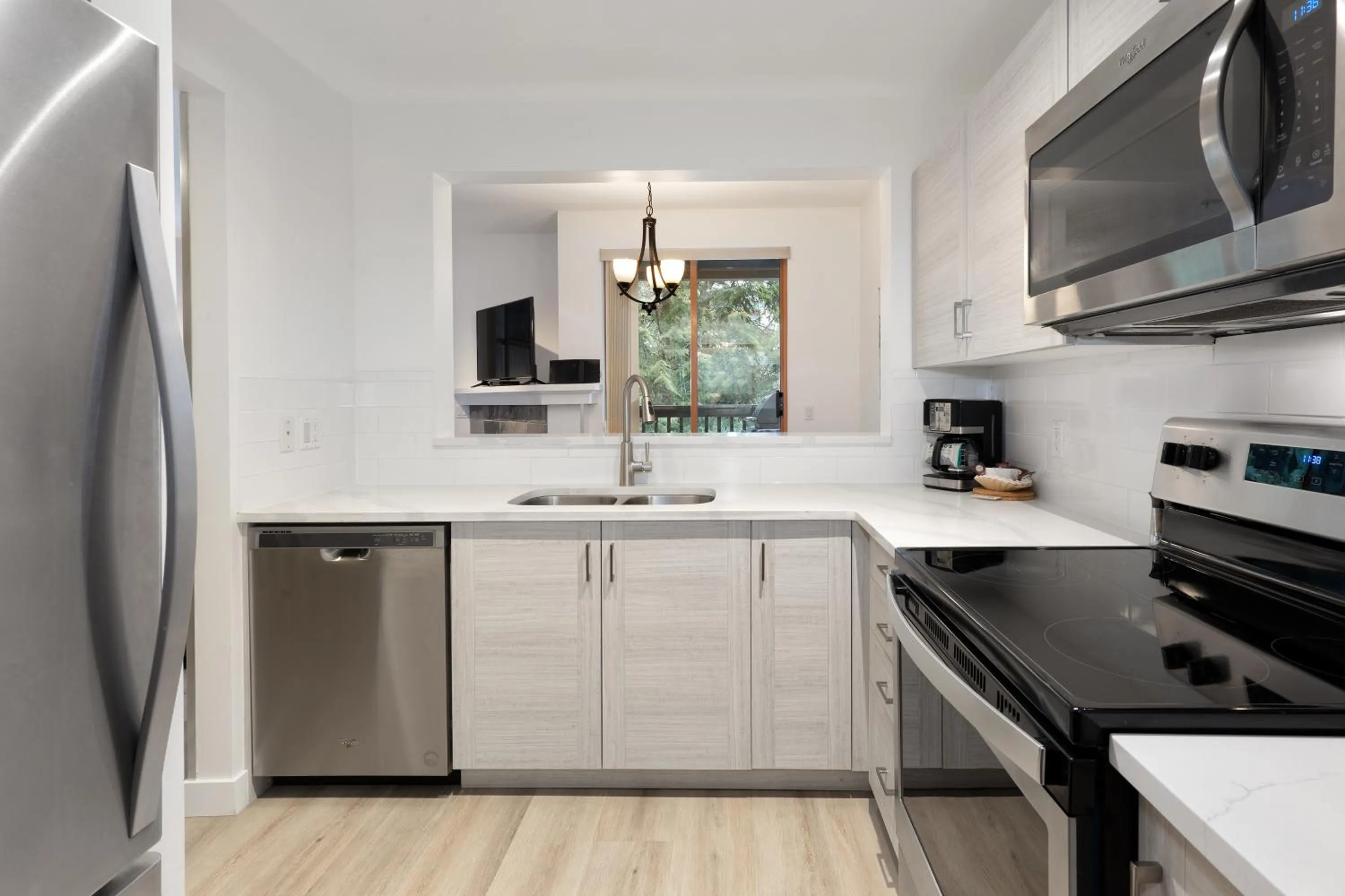 Kitchen or kitchenette in Northstar at Stoney Creek by Whiski Jack