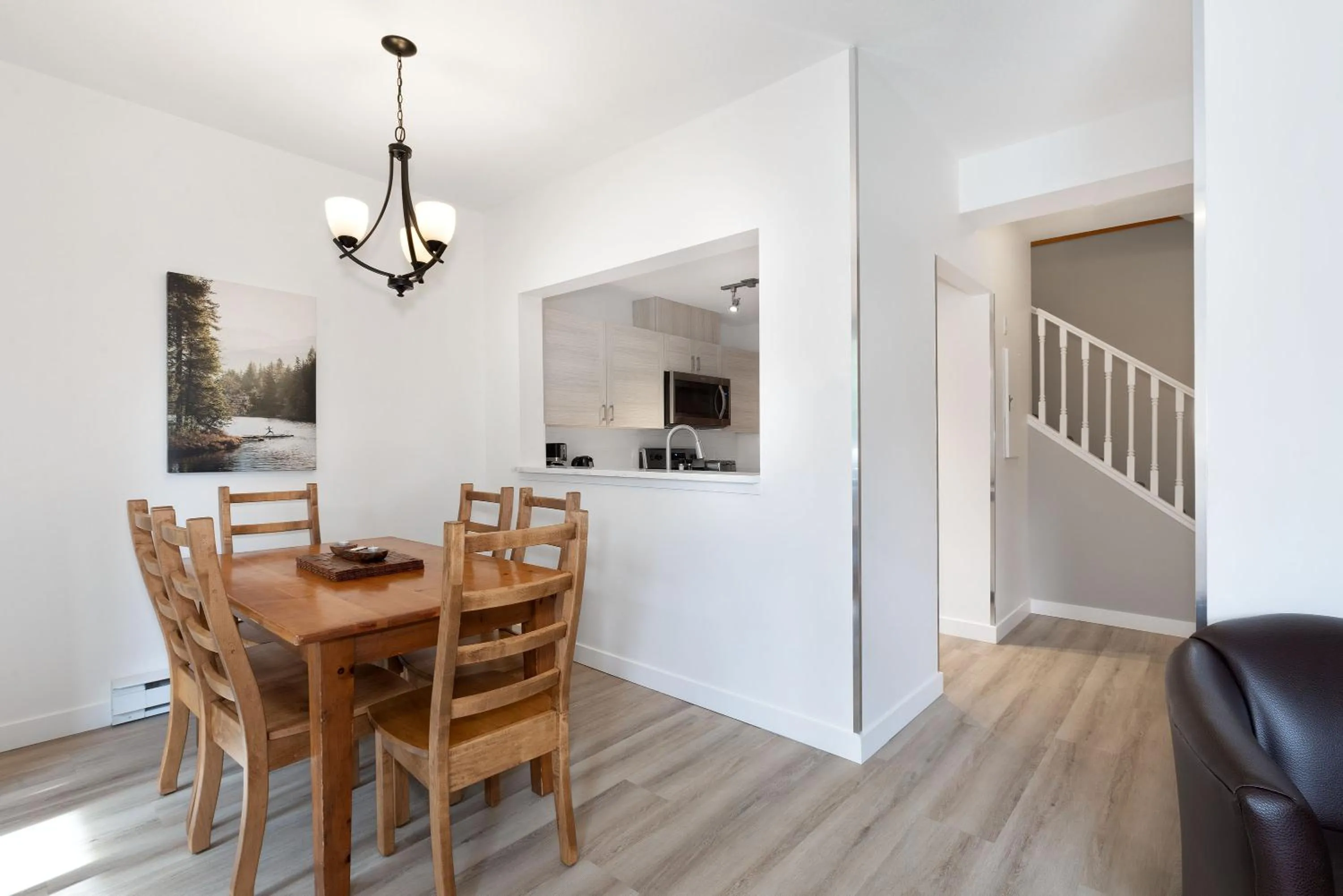 Dining area in Northstar at Stoney Creek by Whiski Jack
