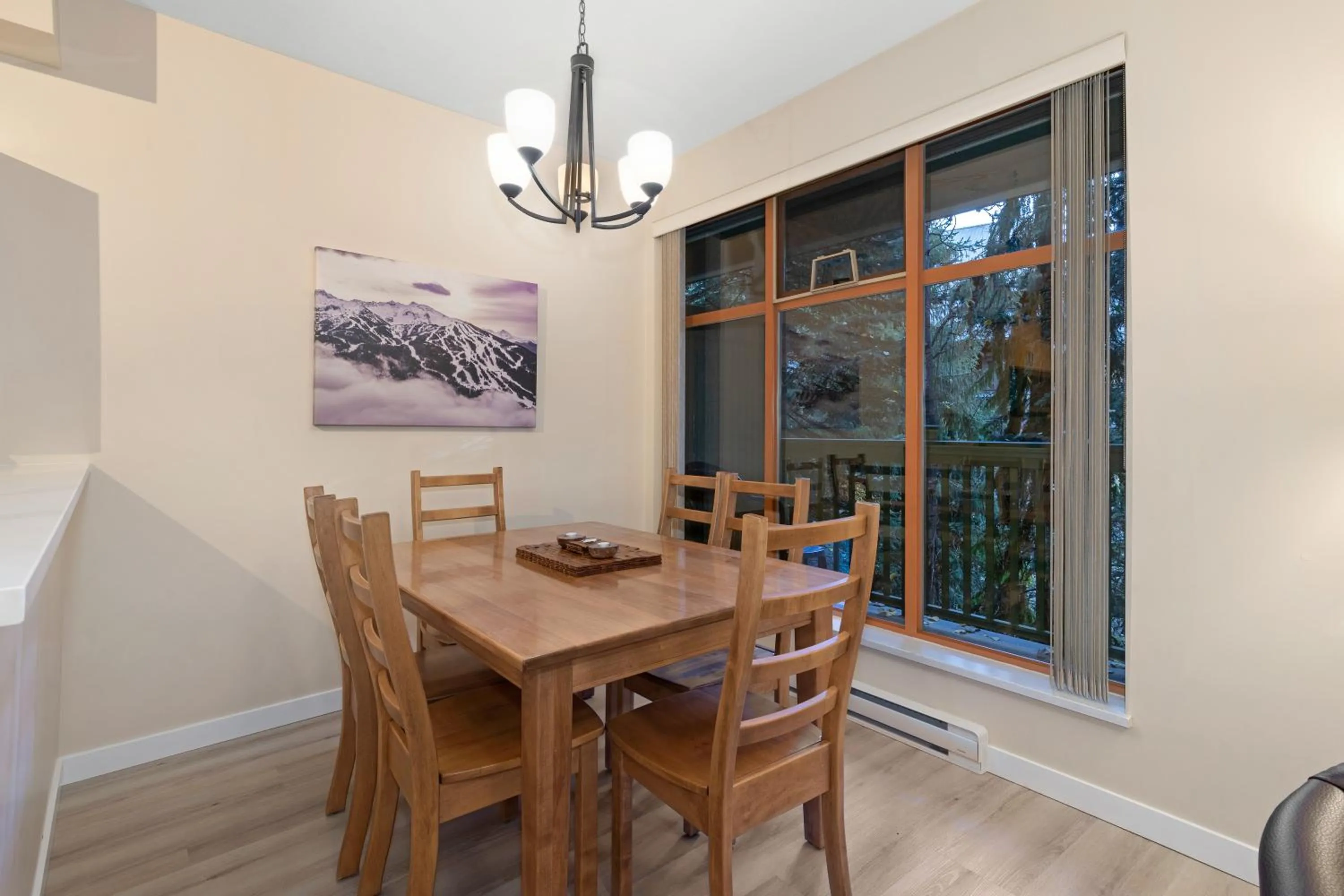 Dining area in Northstar at Stoney Creek by Whiski Jack