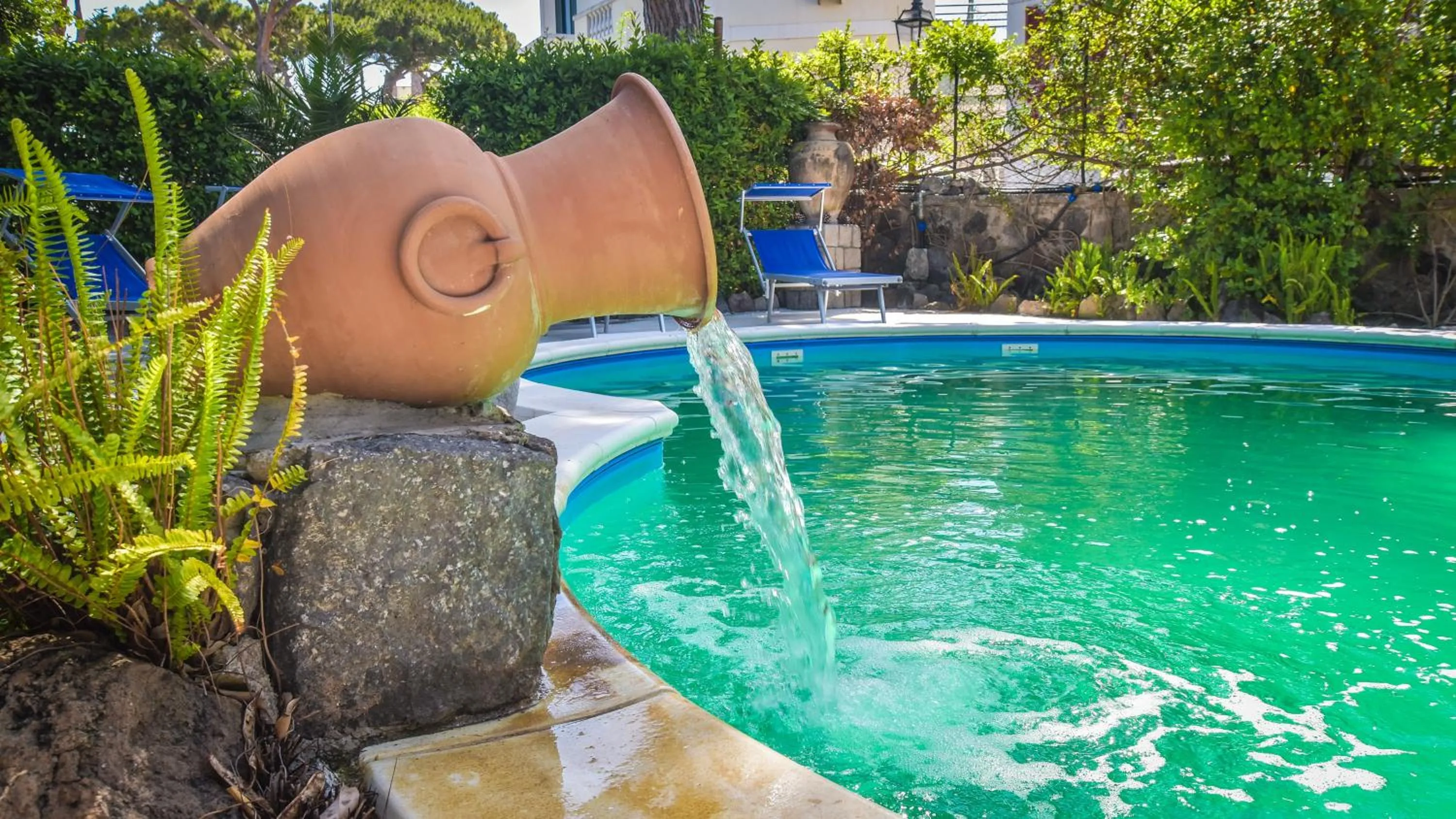 Spring in Albergo Italia - Beach Hotel