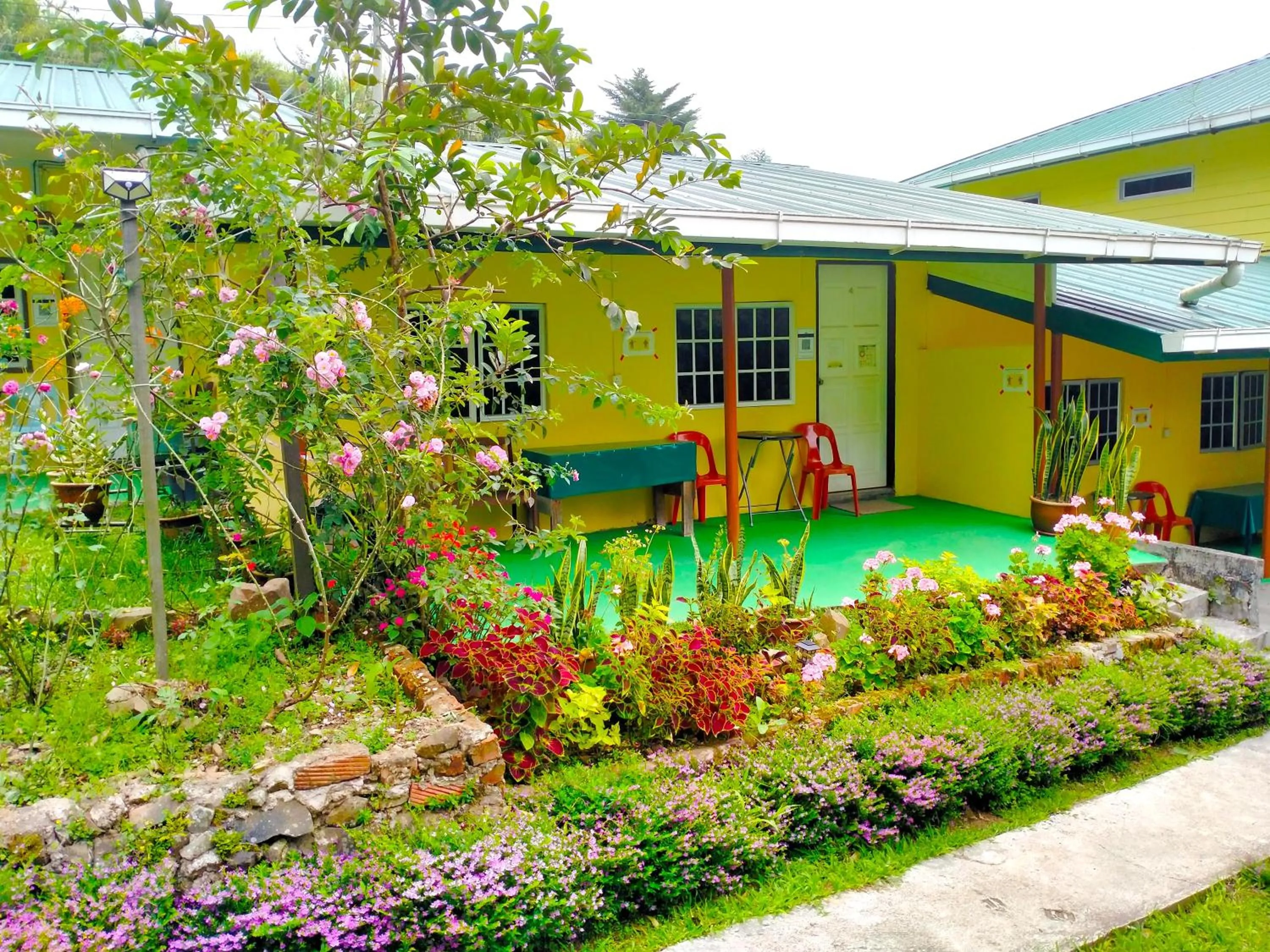 Garden view in Soboroong Farmer's Cottage
