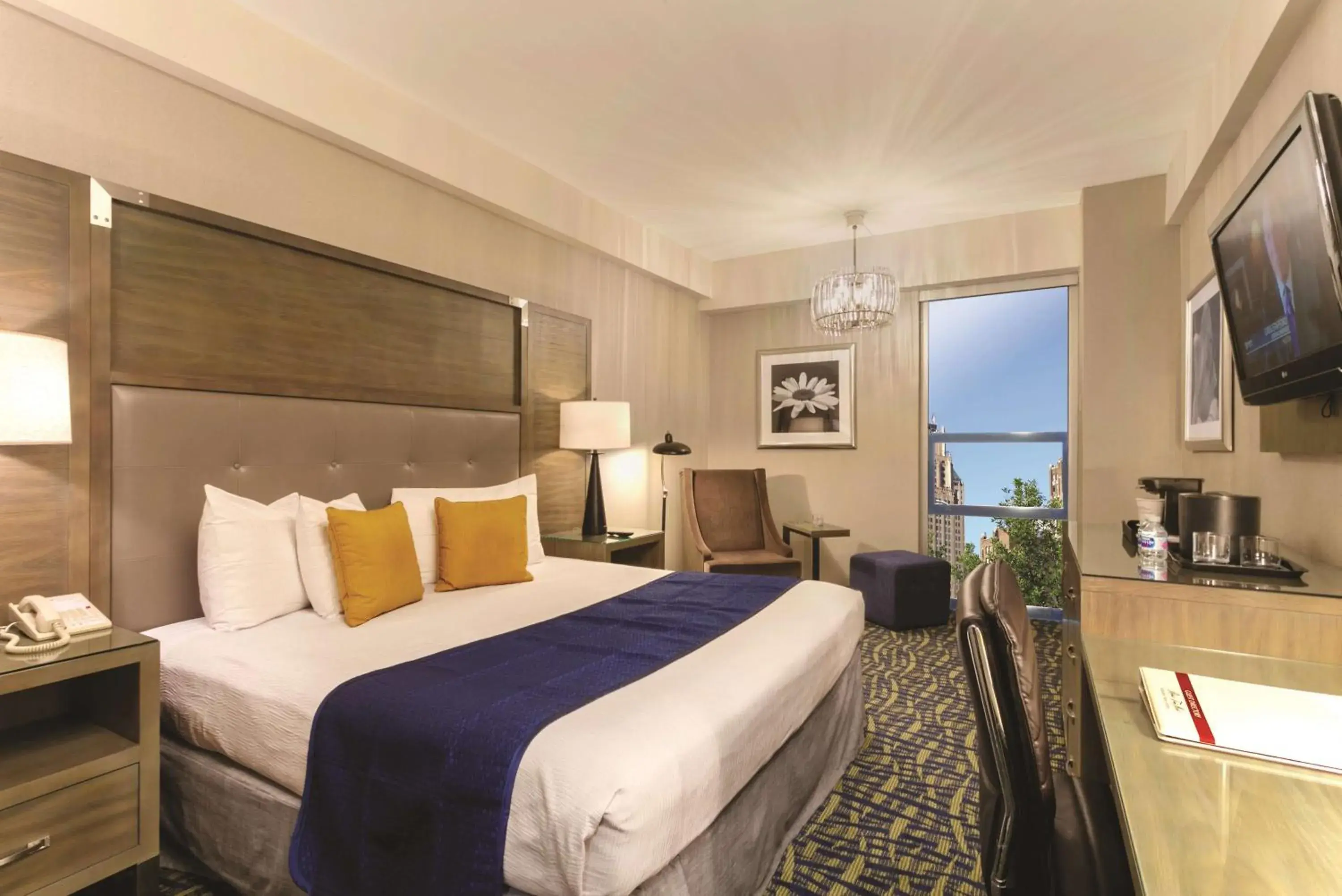 King Room - Non-Smoking in Robert Treat Hotel King Room - Non-Smoking in Robert Treat Hotel