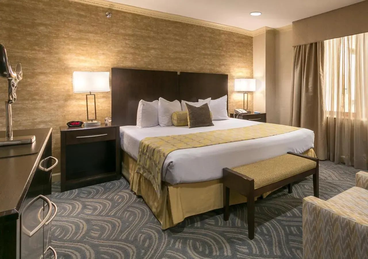 Restaurant/places to eat, Bed in Robert Treat Hotel Restaurant/places to eat, Bed in Robert Treat Hotel