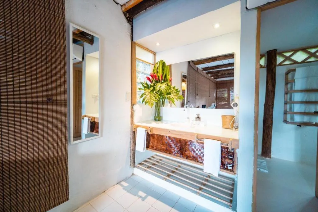 Bathroom in Hotel Playa Scondida Barú