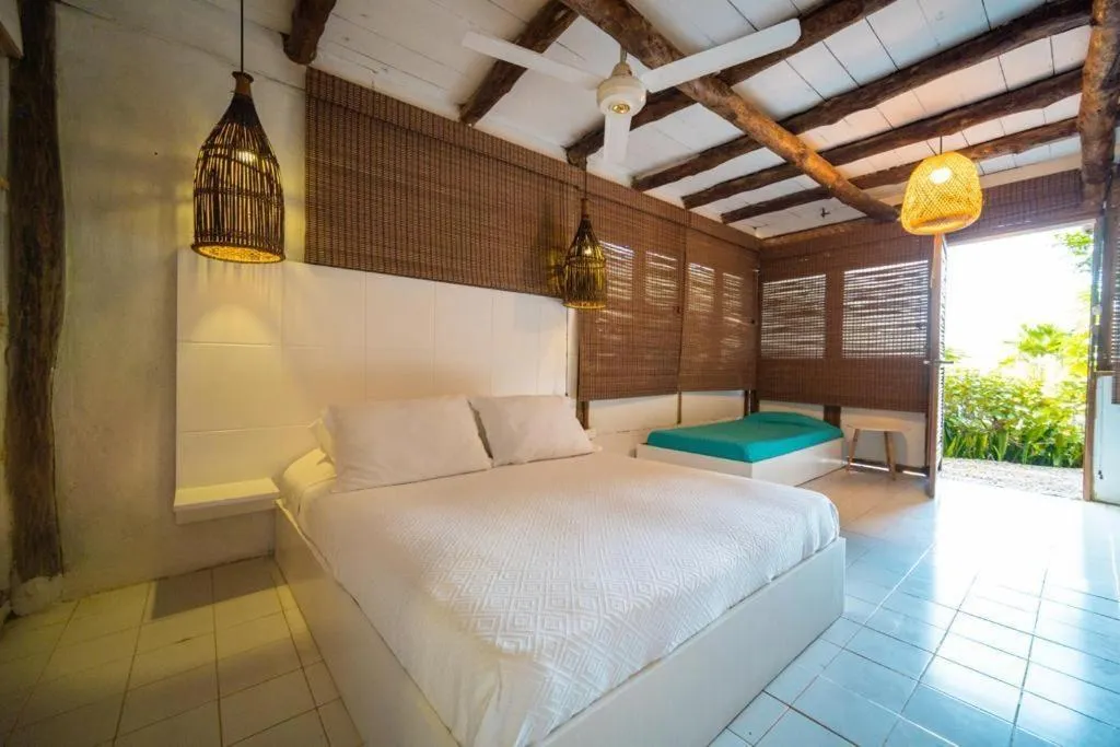 Bed in Hotel Playa Scondida Barú