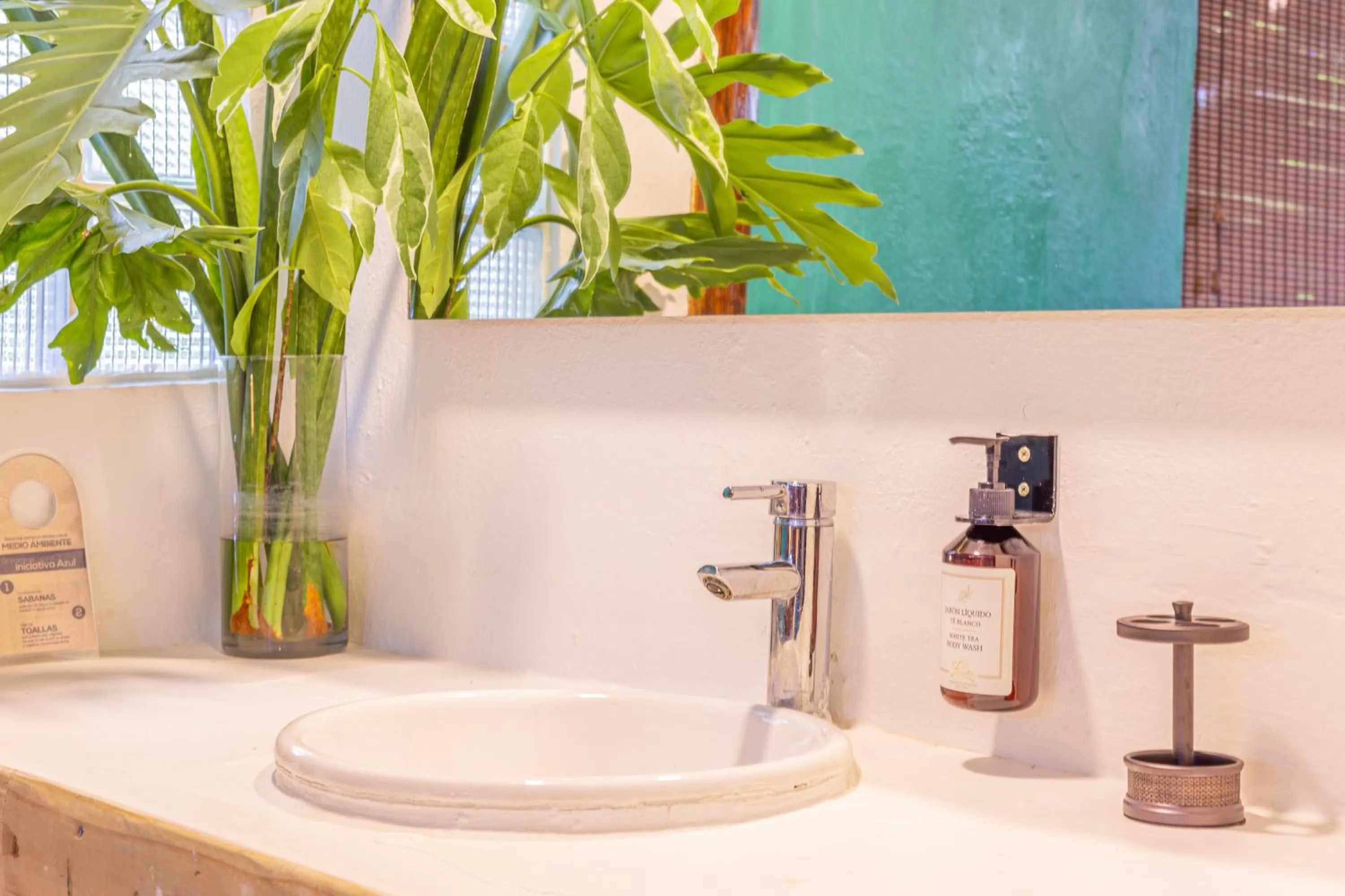 Bathroom in Hotel Playa Scondida Barú