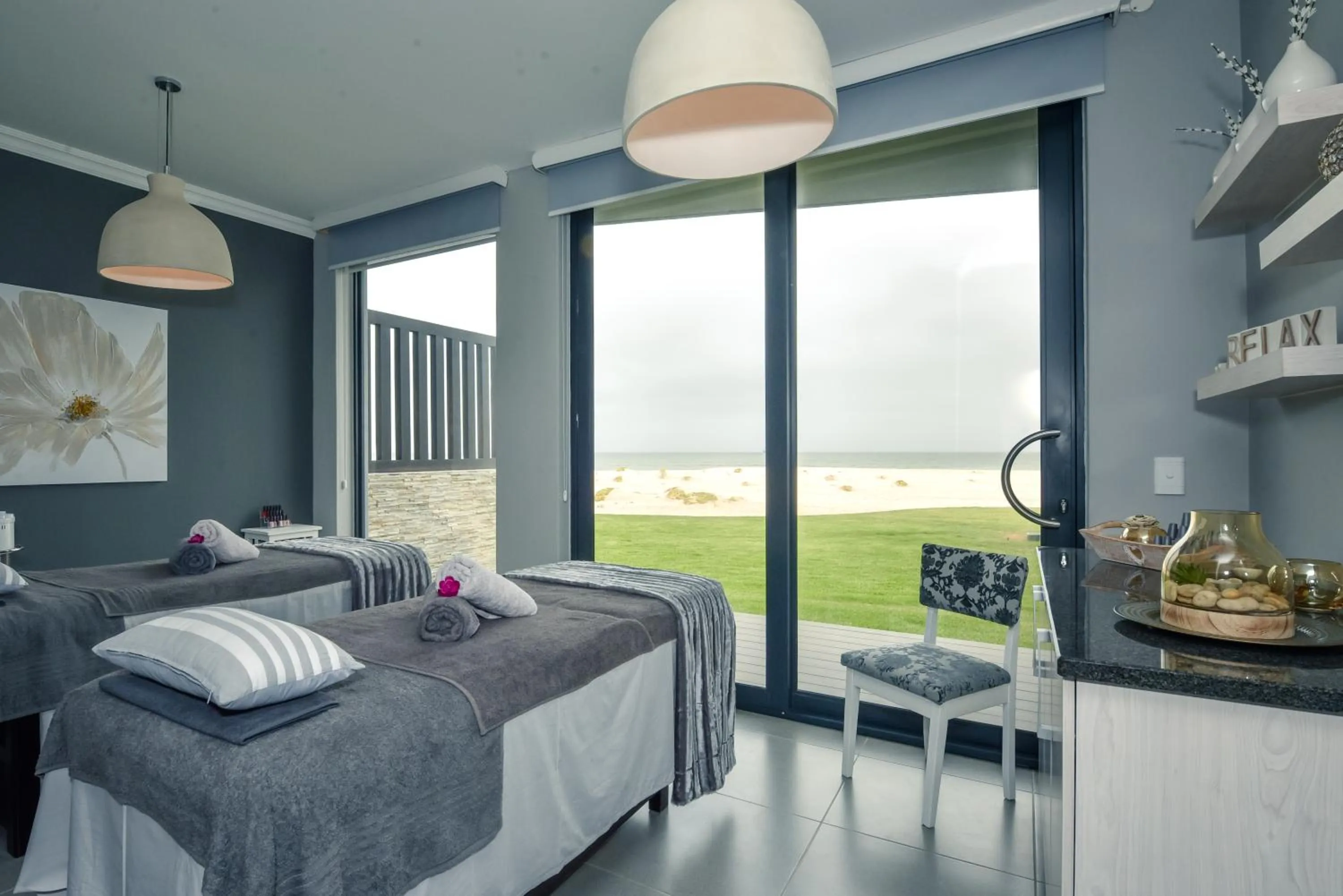 Spa and wellness centre/facilities, Bed in Bay View Resort Hotel Namibia