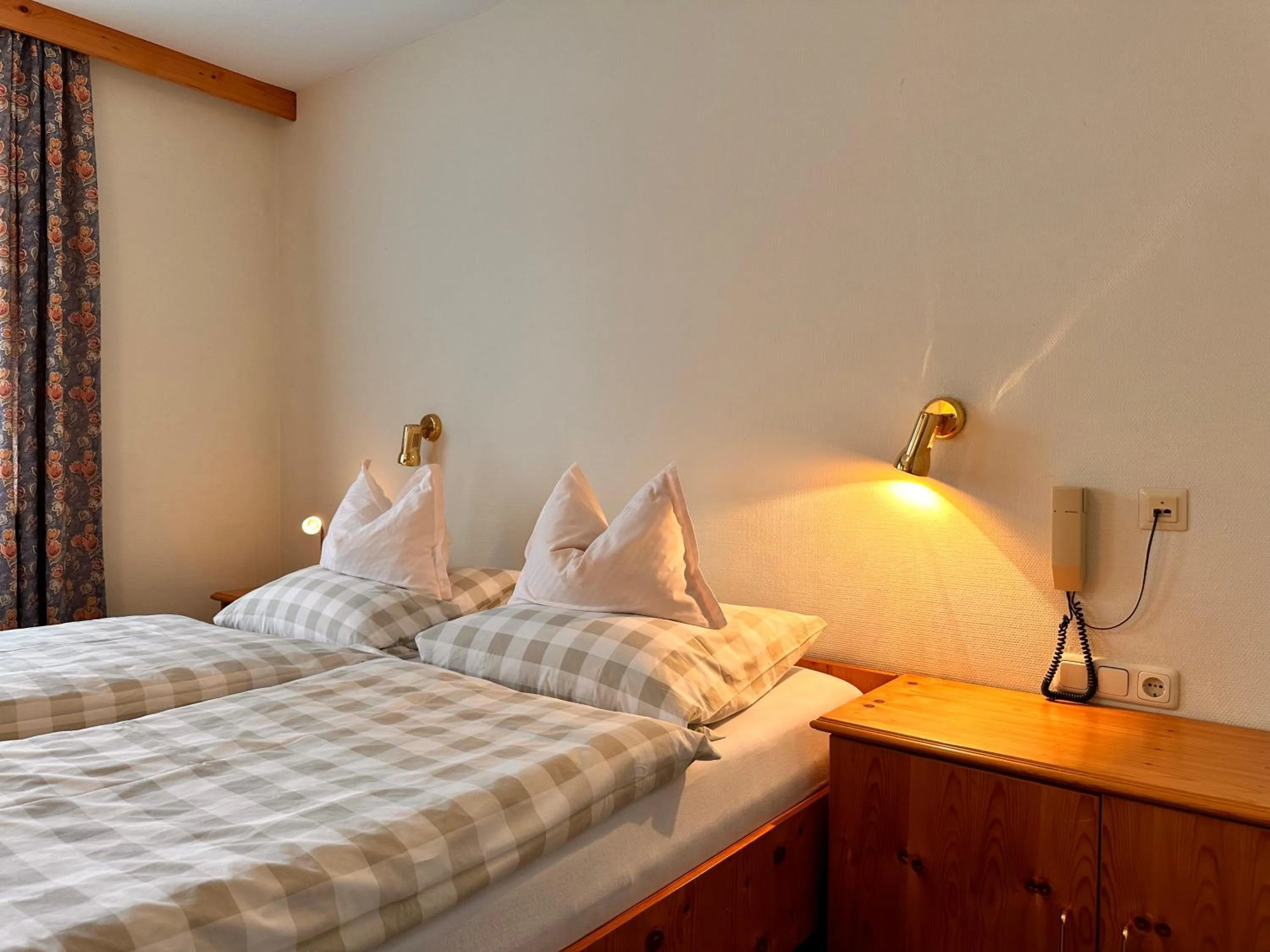 Bed in Pension zum Löwen, Parkplatz, Wlan, Zentral