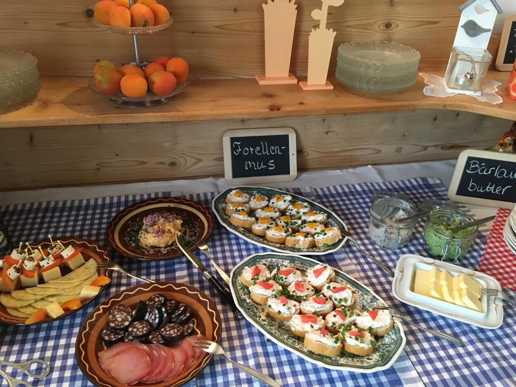 Food in Pension zum Löwen, Parkplatz, Wlan, Zentral