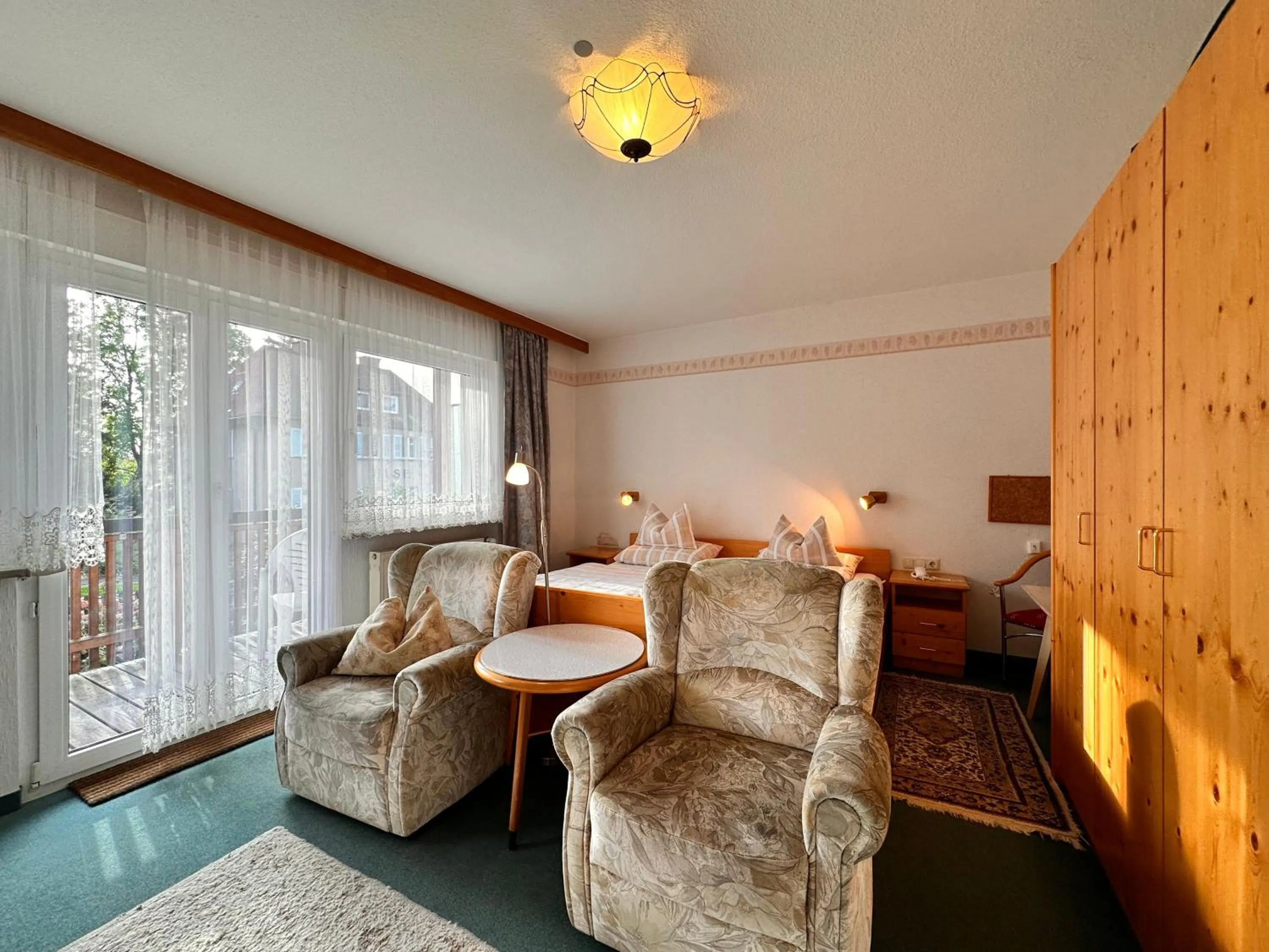 Bed in Pension zum Löwen, Parkplatz, Wlan, Zentral