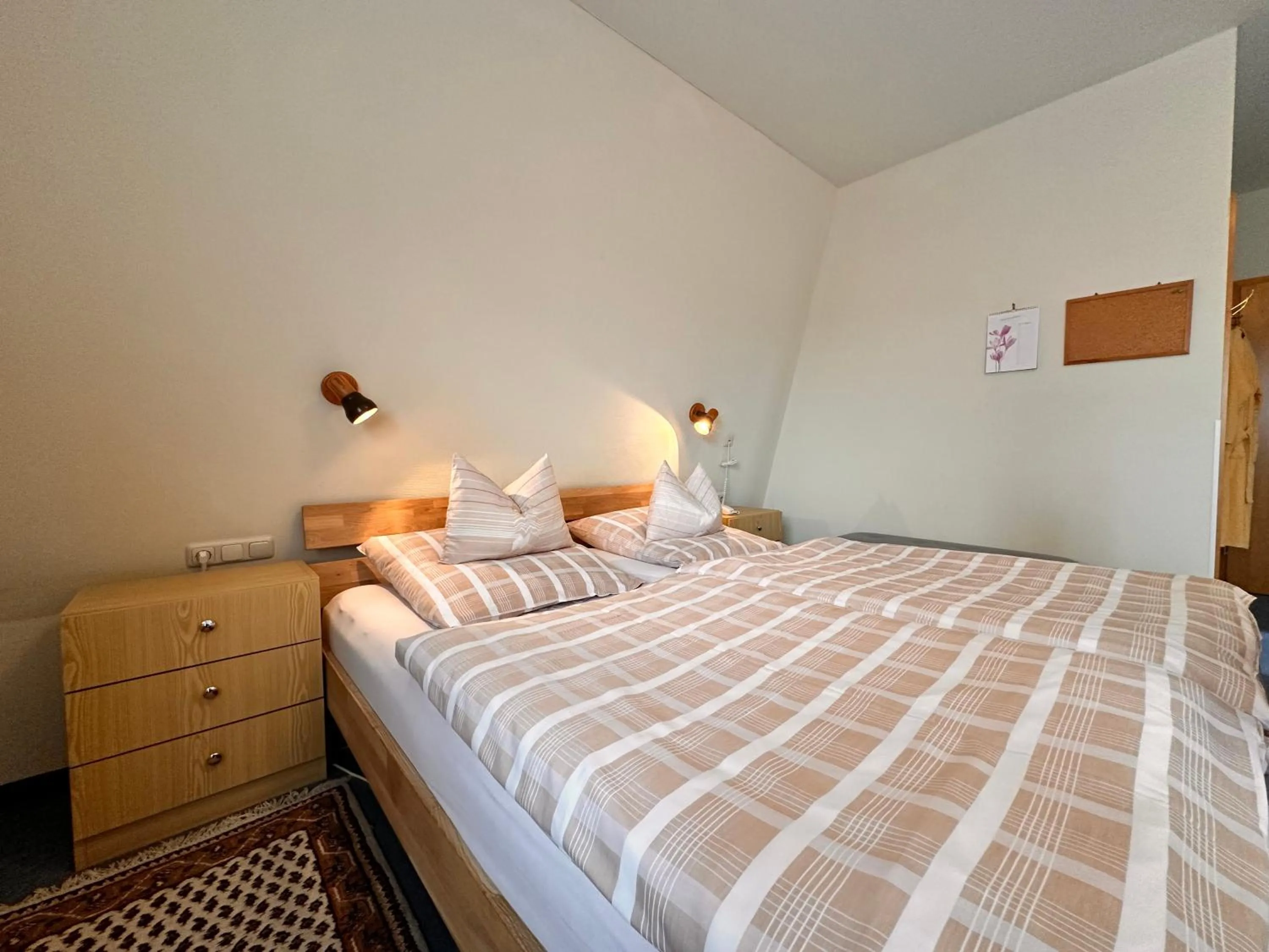 Bed in Pension zum Löwen, Parkplatz, Wlan, Zentral