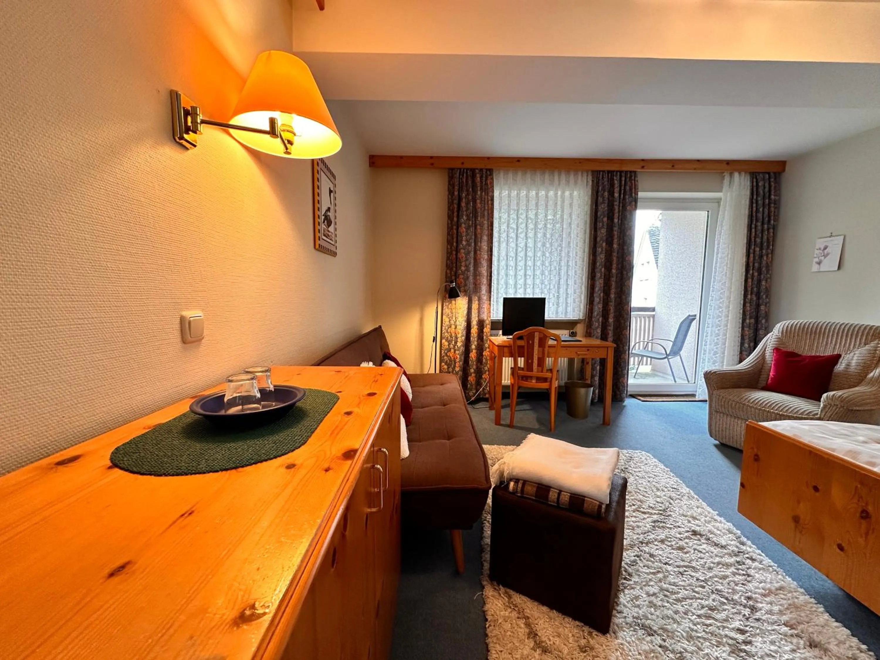 Bed in Pension zum Löwen, Parkplatz, Wlan, Zentral